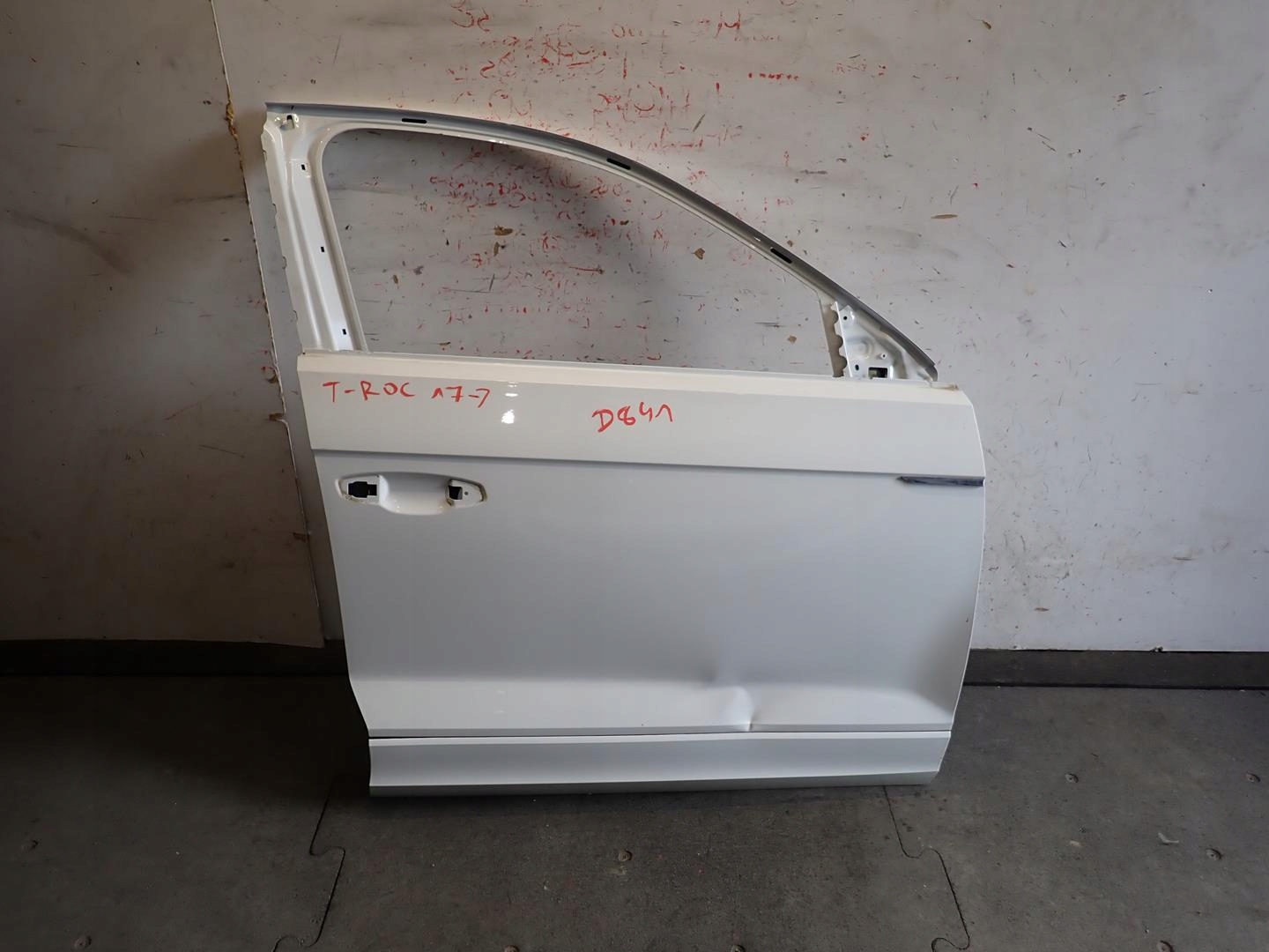 door front front right VW T-ROC 2017- 2GA831312F