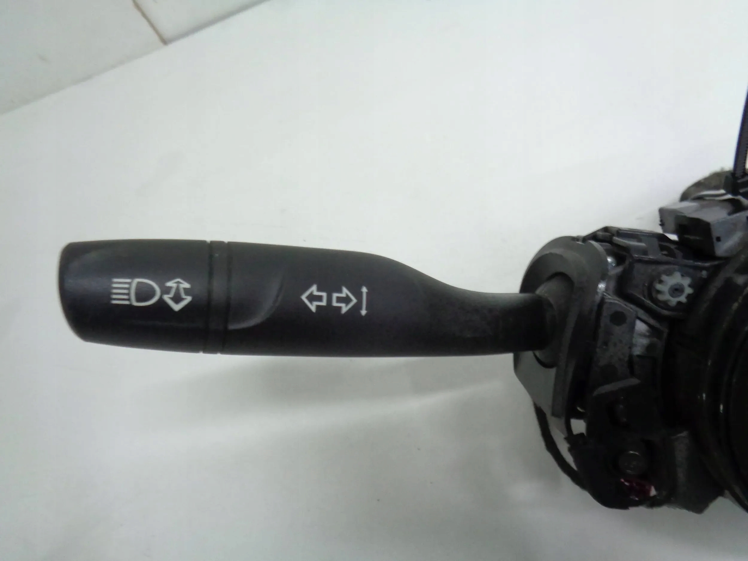 OPEL ASTRA K V steering wheel levers and controls ring 39017556