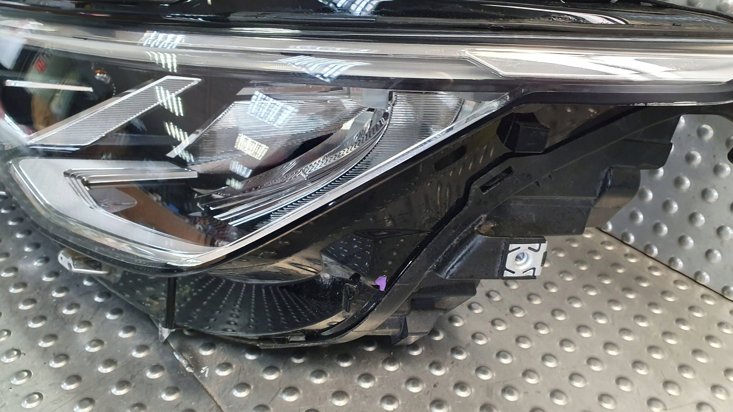 light front left VW GOLF VIII LED 8 19- 5H1941005