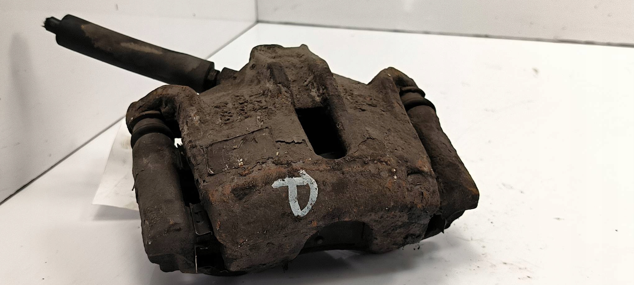 caliper brake front right 1.6 HDI CITROEN C4 and