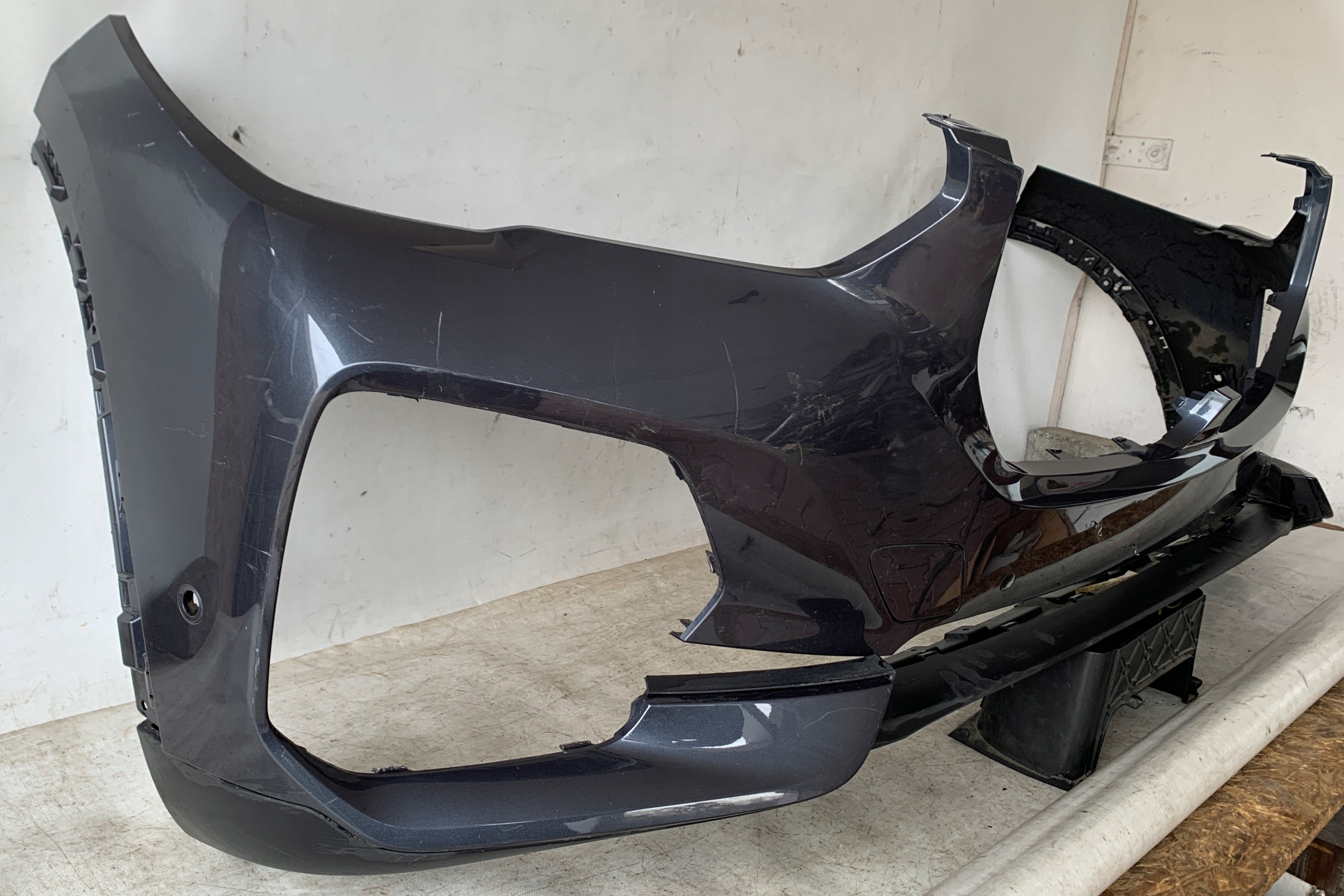 bumper front front BMW X5 G05 PDC