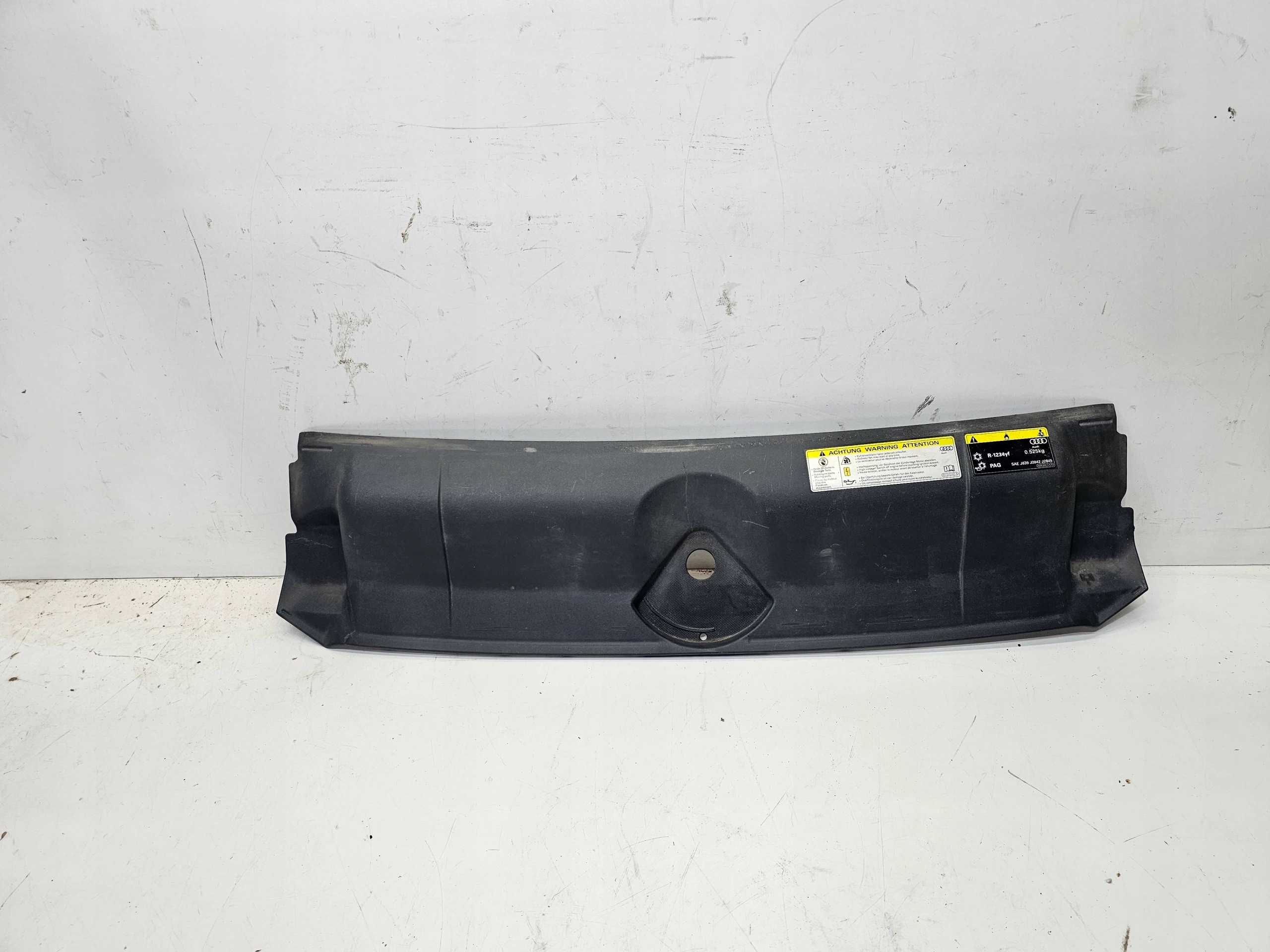 cap supports front AUDI A5 8W 8W6807081B