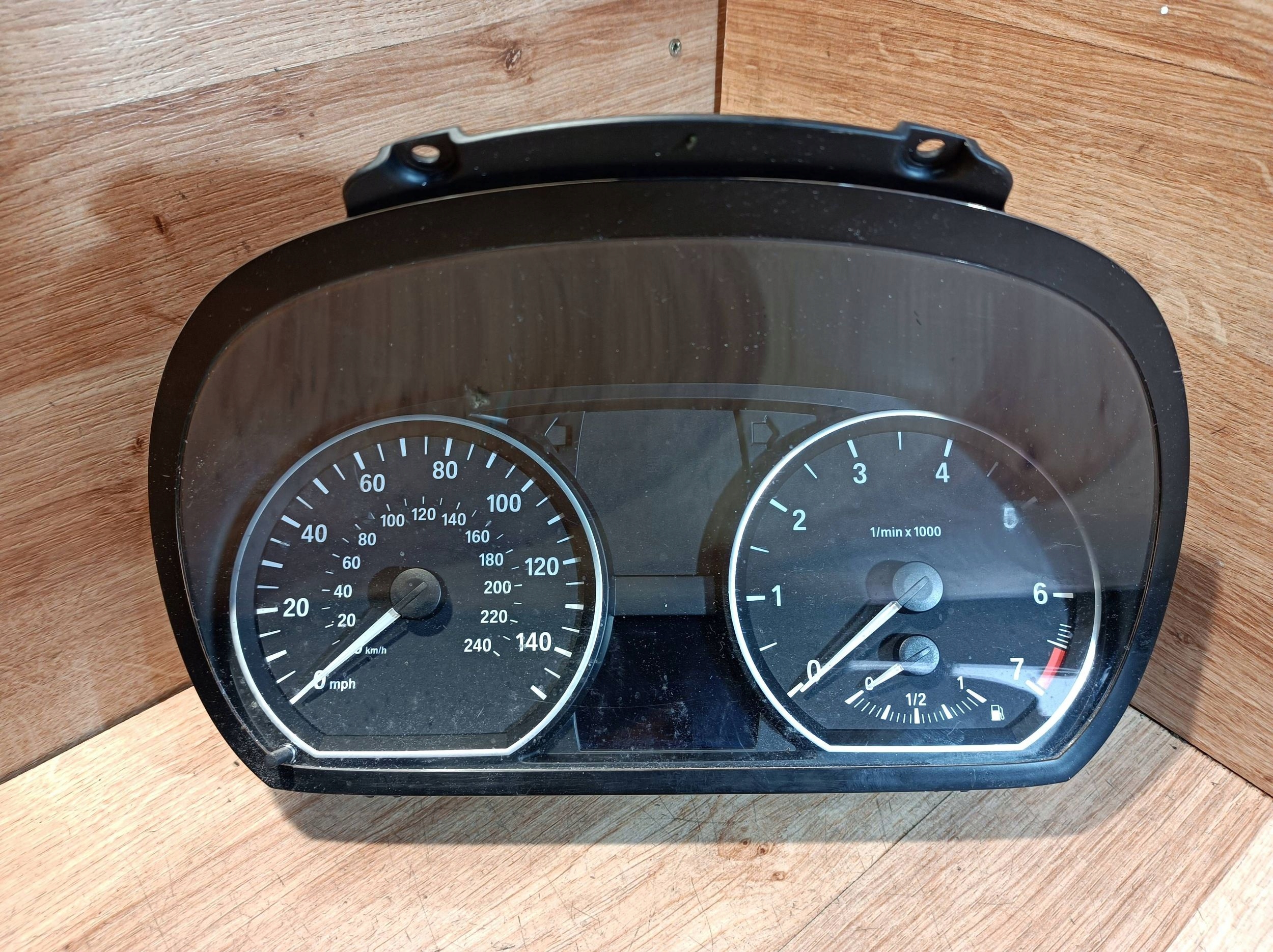 dials BMW 1 E81 E87 9166814 Mile and km