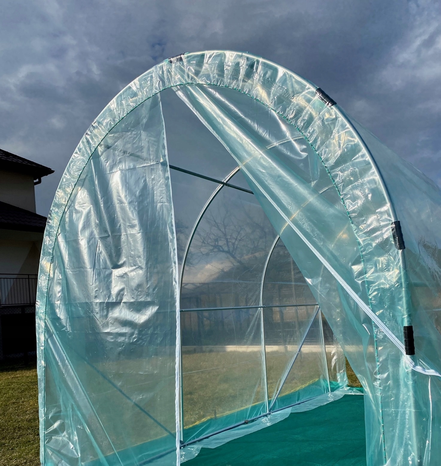 Folia płachta główna na tunel ogrodniczy 6m x 2,3m Długość 230 cm