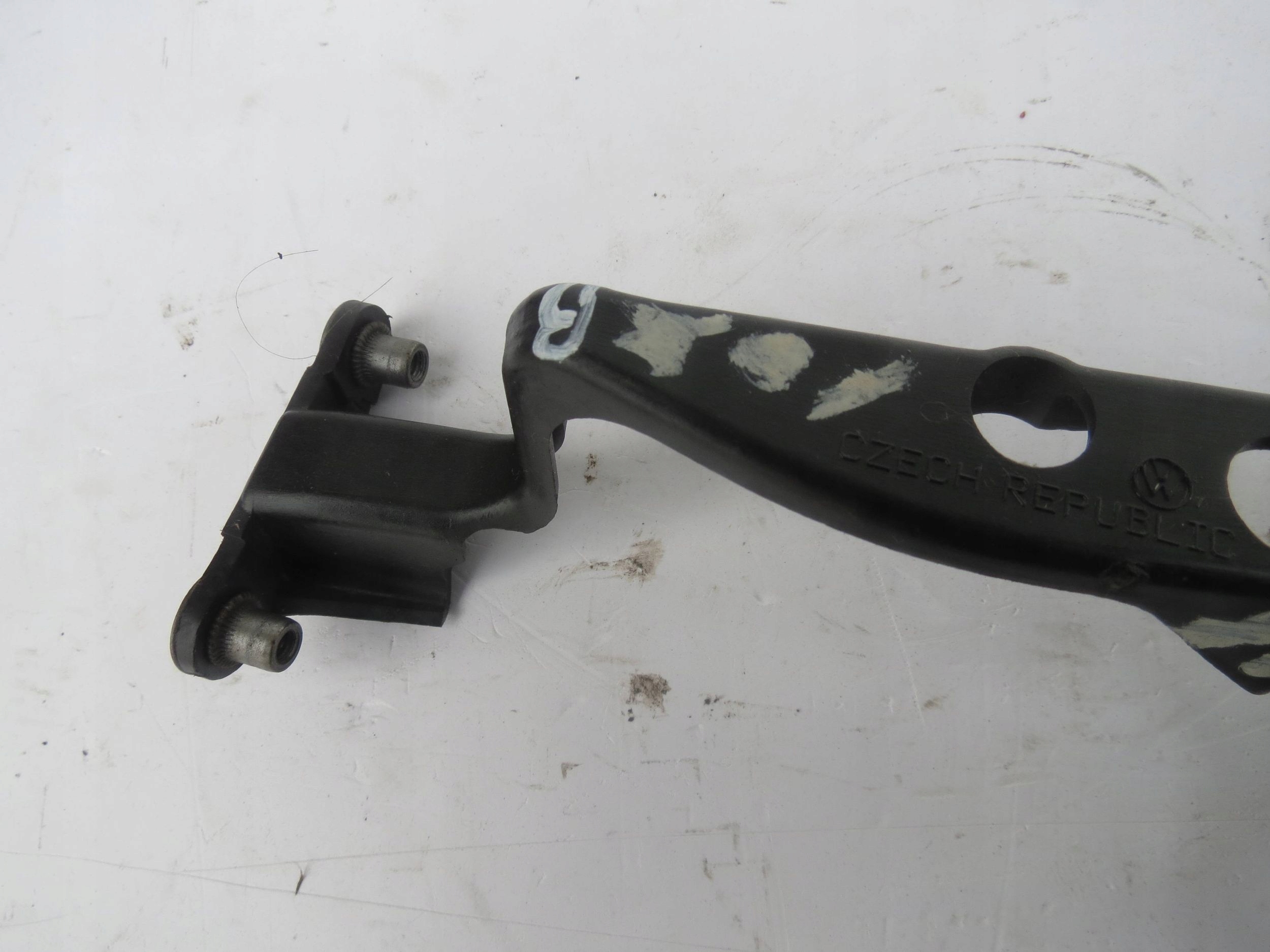Console Support plaque Aile PORSCHE CAYENNE 4.8 V8 7L0805734