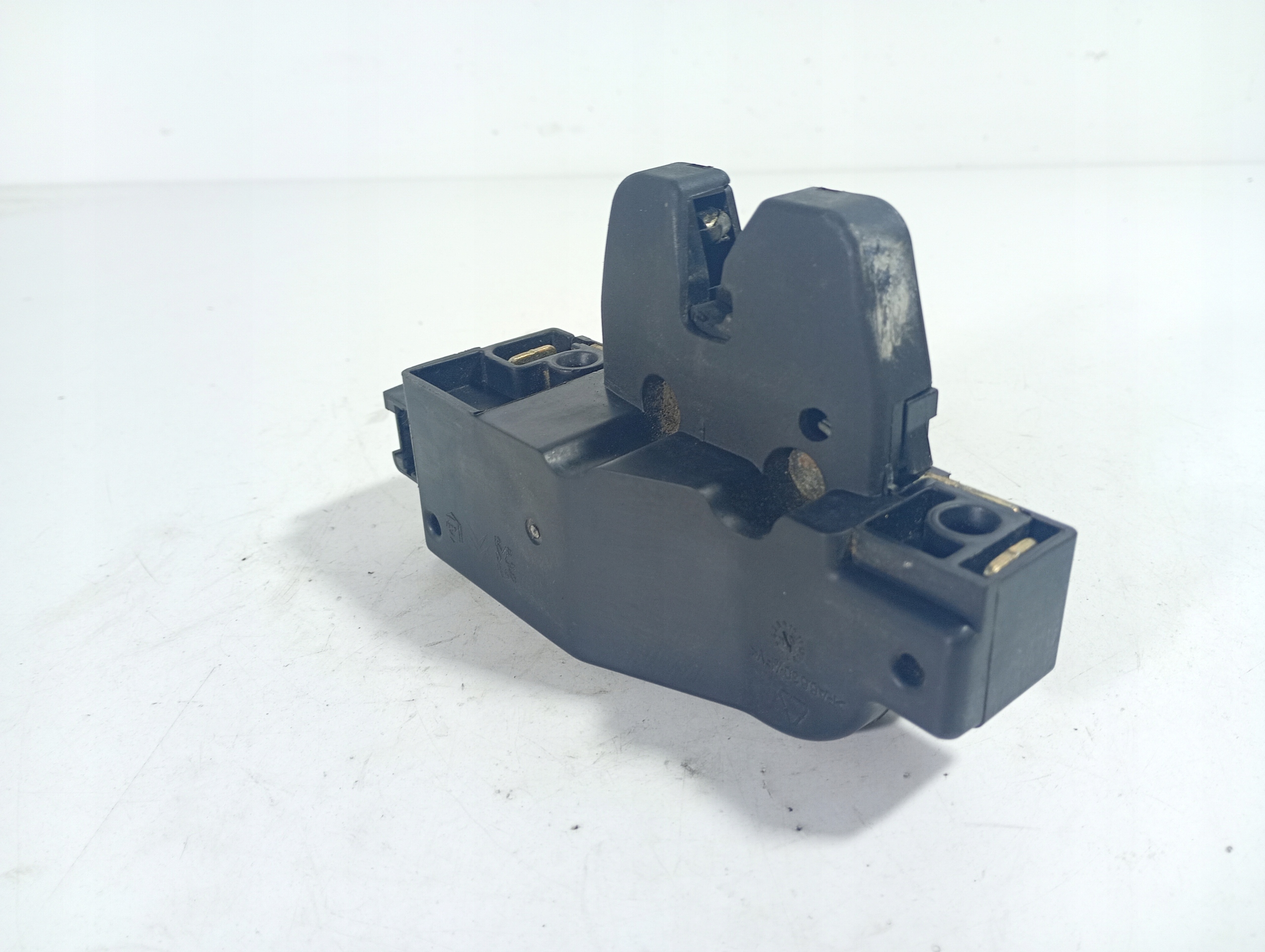 Citroen C3 02-10 lock bonnet boot rear rear part OE 9646091580