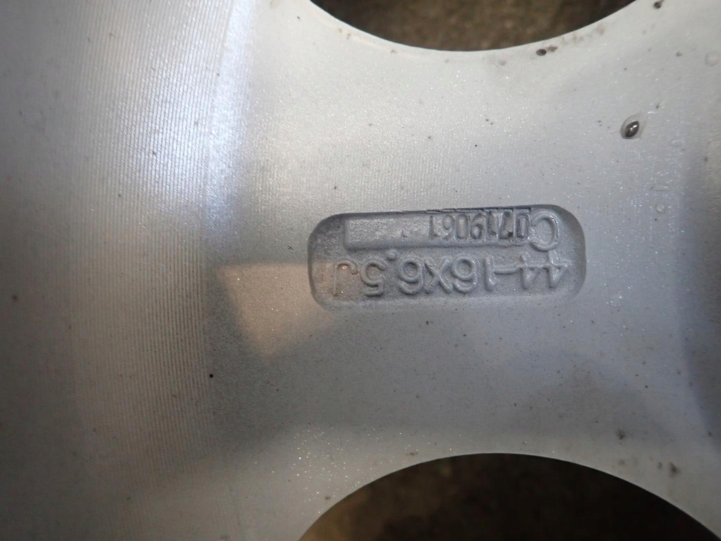 disk disk CHRYSLER 5x100 ET44 6,5J 16" 0Q65TRM