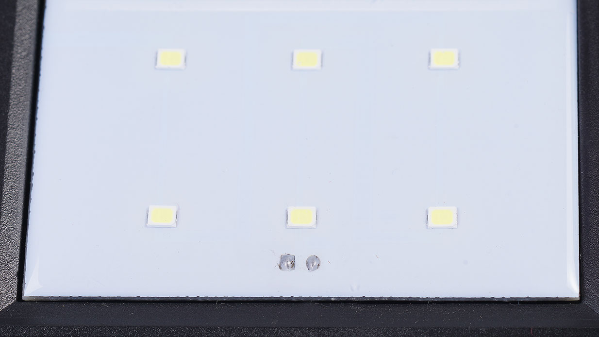 Lampa zewnętrzna ścienna solar-LED-sensor Marka Rum-Lux