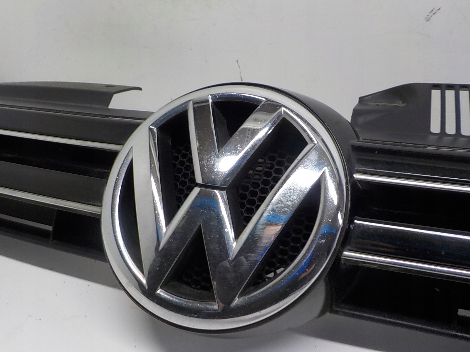 VW GOLF VI 6 5K0 grill grille radiator