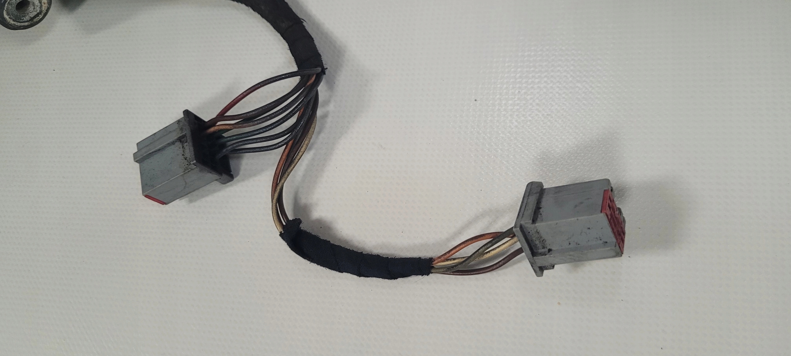 LUSTERKO LEWE LAND ROVER DISCOVERY 09-14 11 PIN EU Kolor do lakierowania