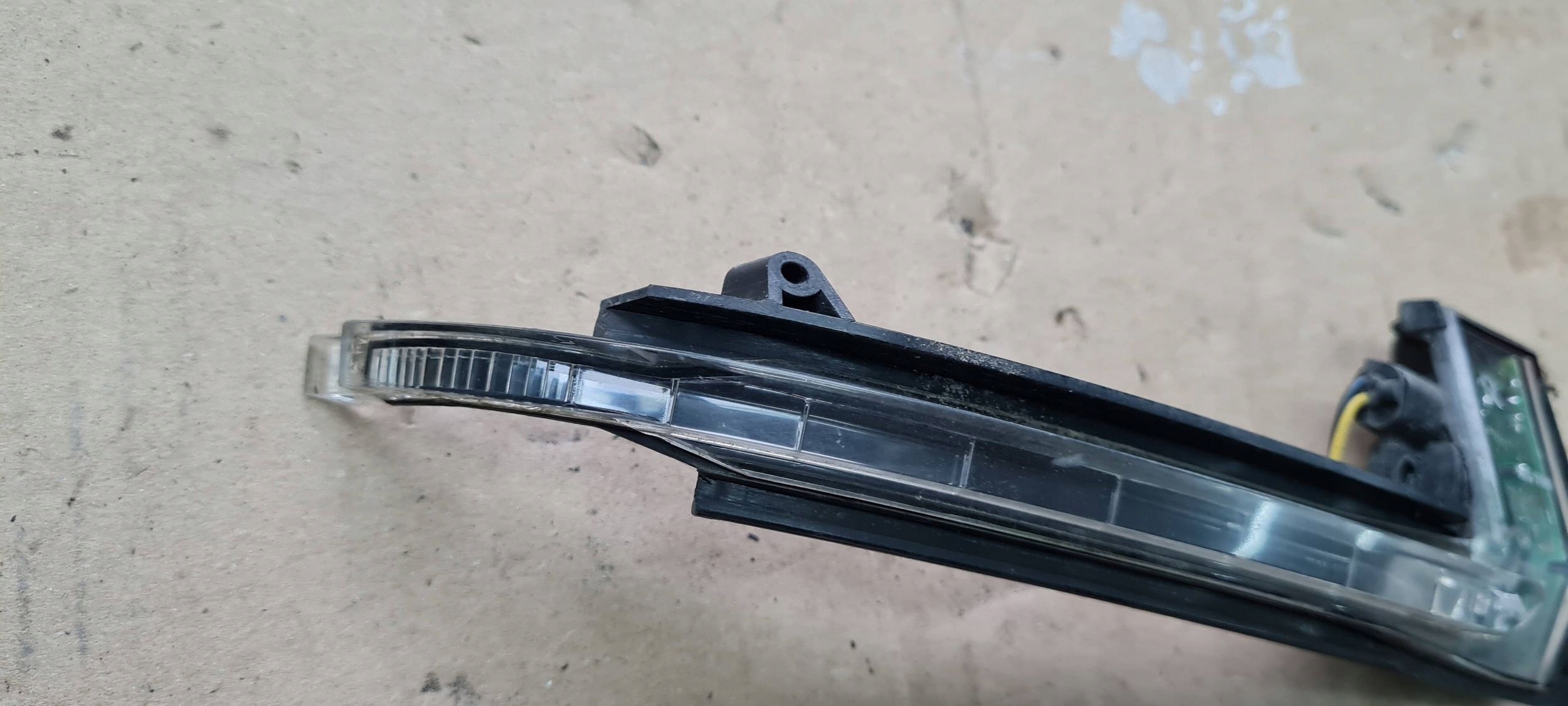 A4 B8 indicator blinker mirrors right front 8K0949102 A5 8T A6 A3