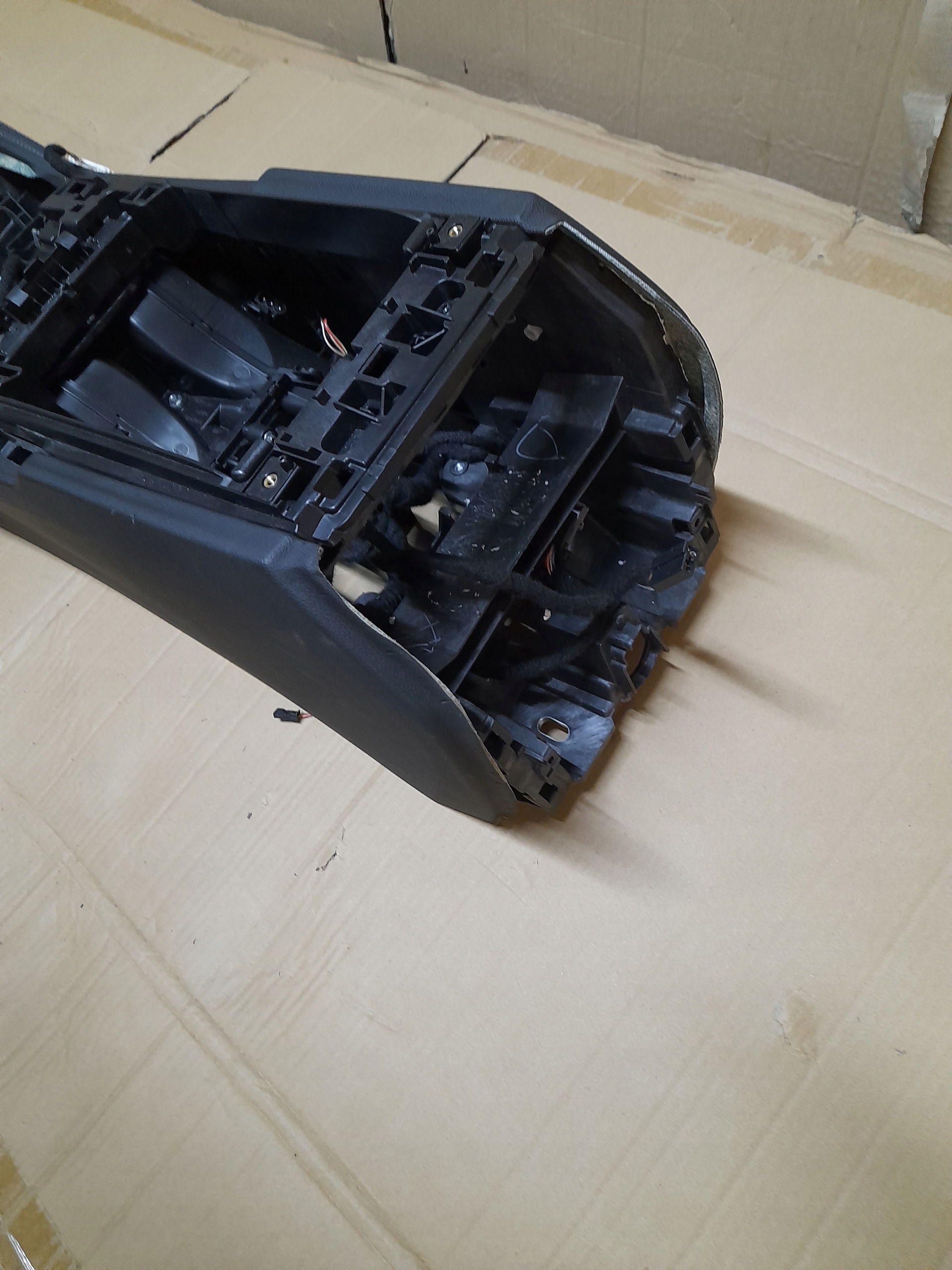 тунель BMW 3 G20 G21