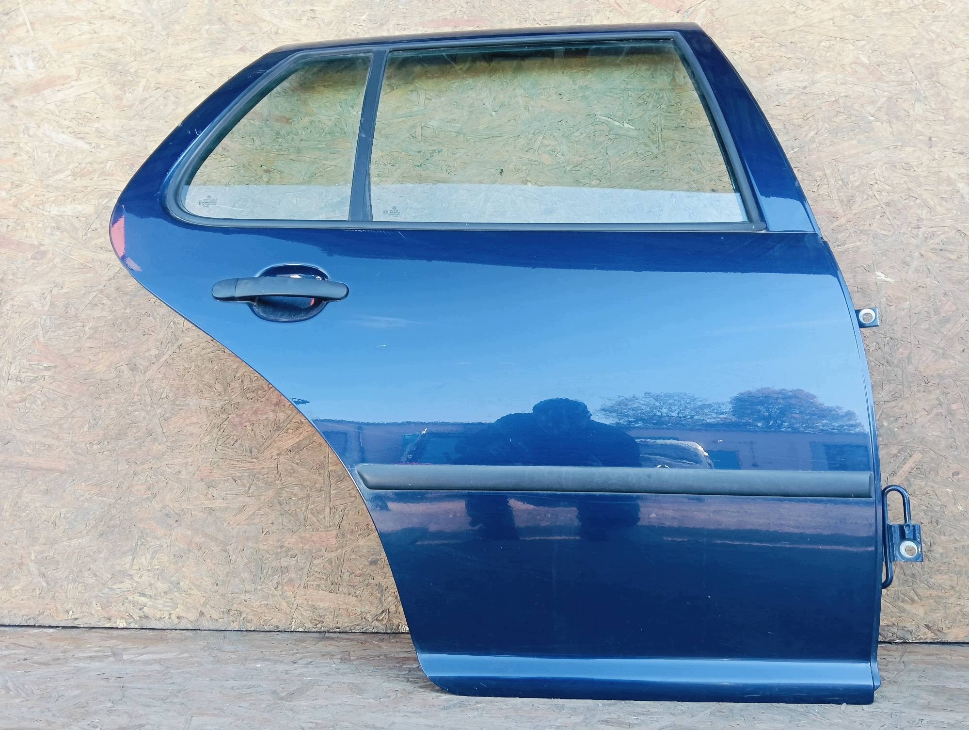 tür rechts heck Volkswagen Golf IV 1.9 TDI LB5N