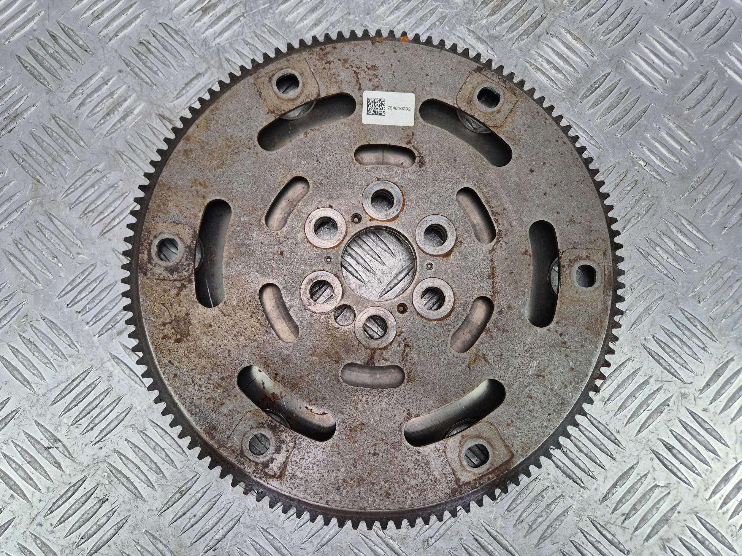 wheel flywheel BMW 3 E90 E91 320i 754810202 N43B20AA