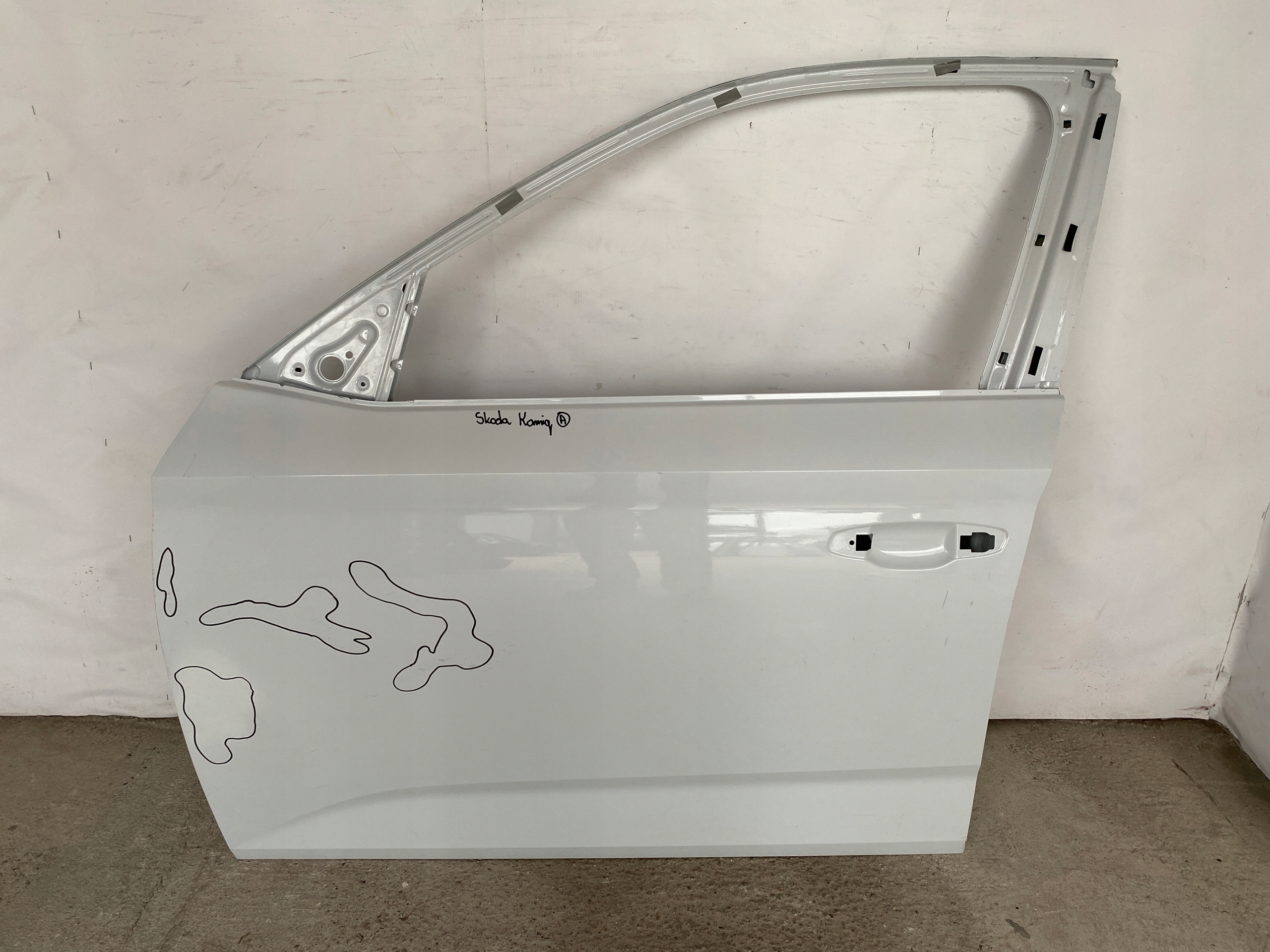 SKODA KAMIQ DRZWI LEWE PRZEDNIE POZNAŃ (GIEŁDA)