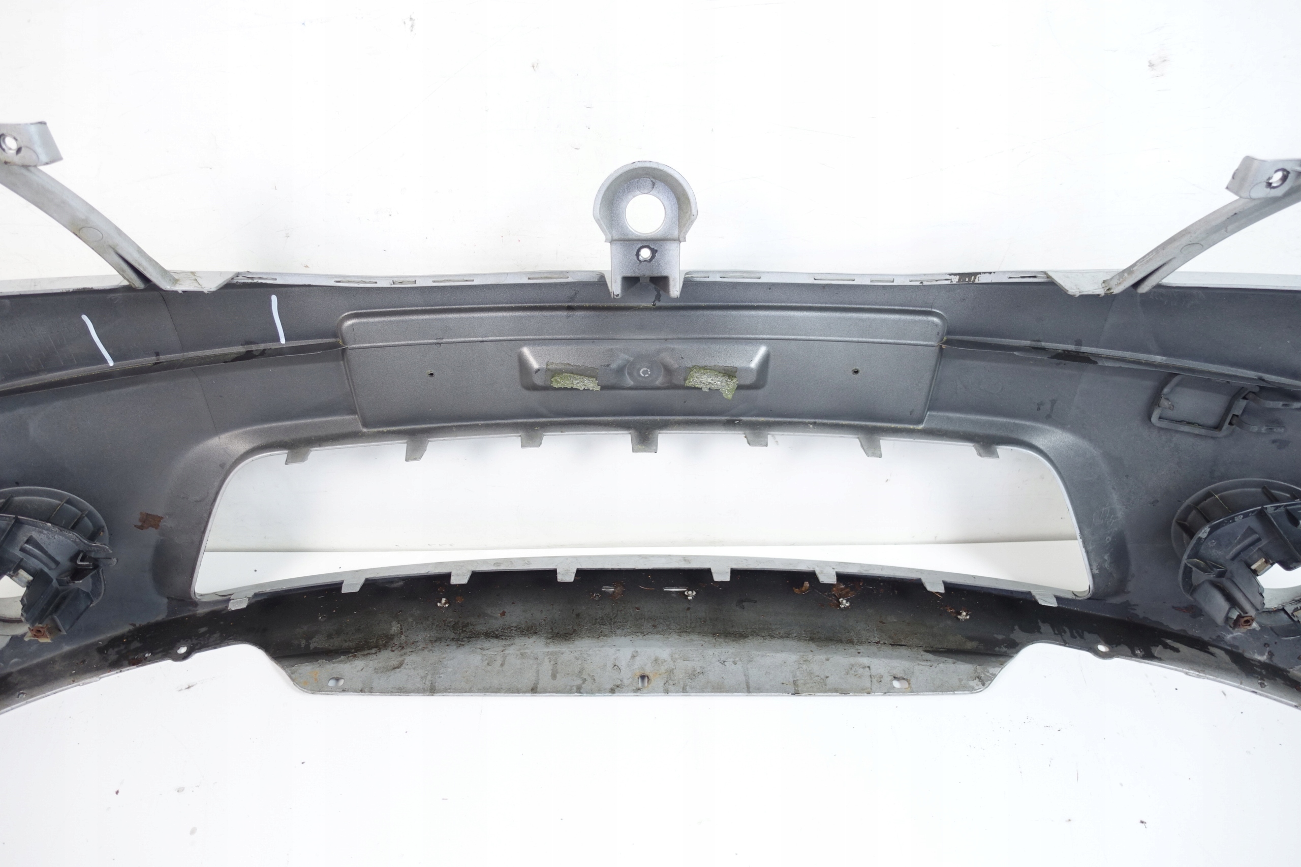 DACIA SANDERO and 2008- bumper front front 8200526596