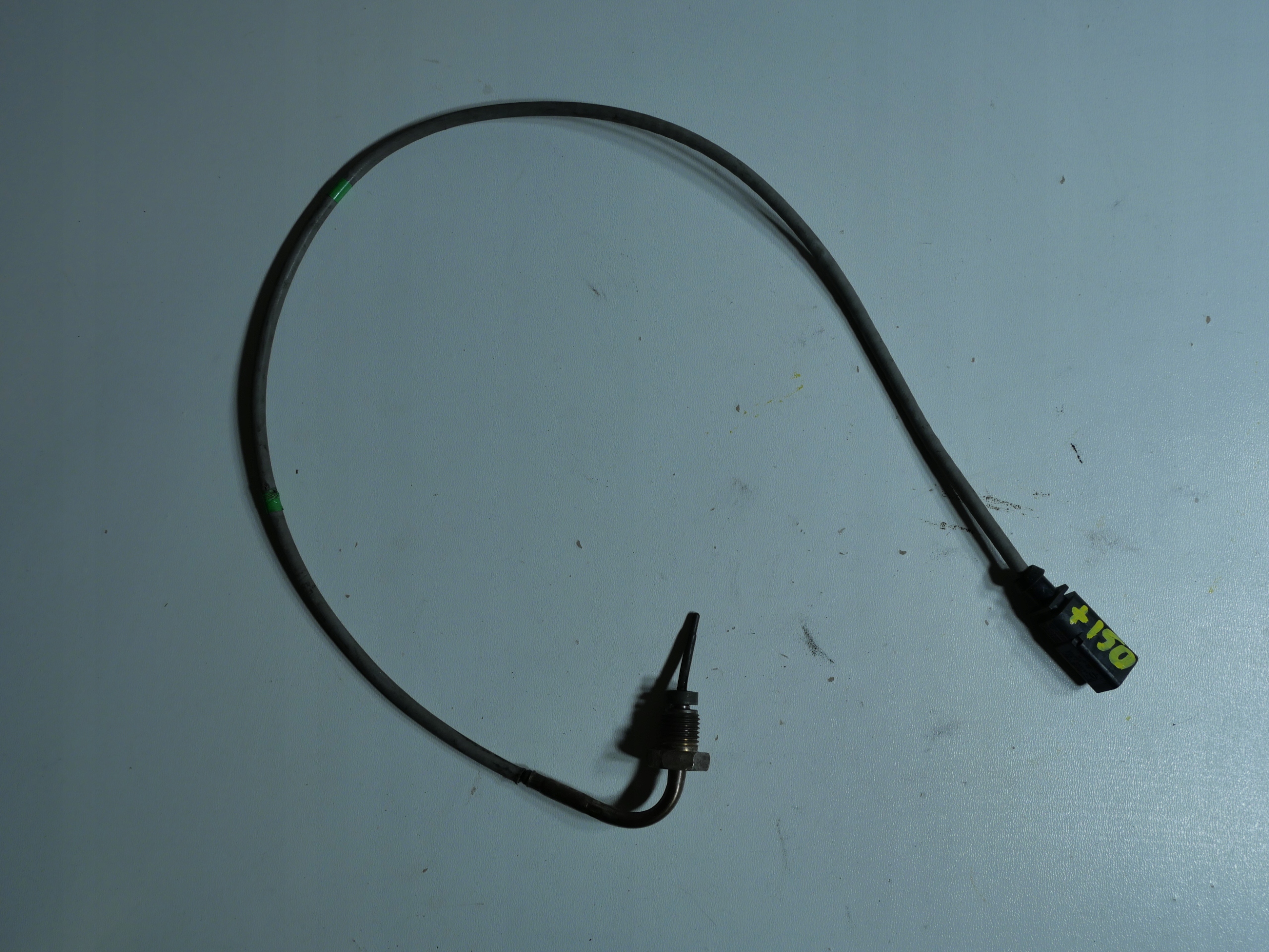 Sensor TEMPERATURY Gase VW SEAT SKODA 04L906088EA