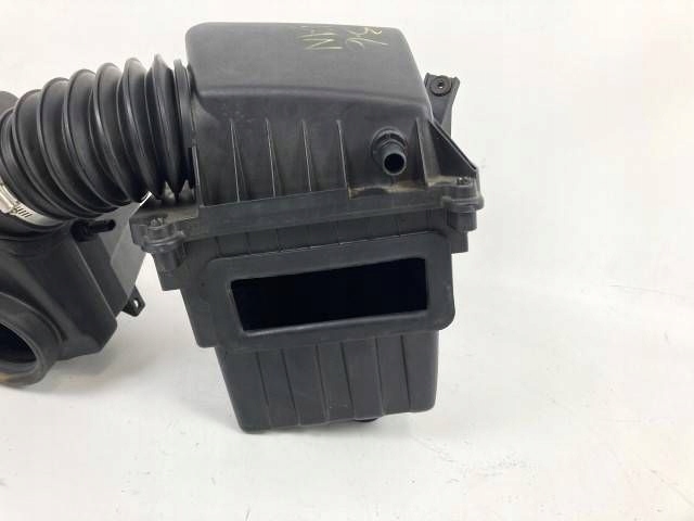 Gehäuse filter luft z rezonatorem Chrysler Pacyfica 3.6