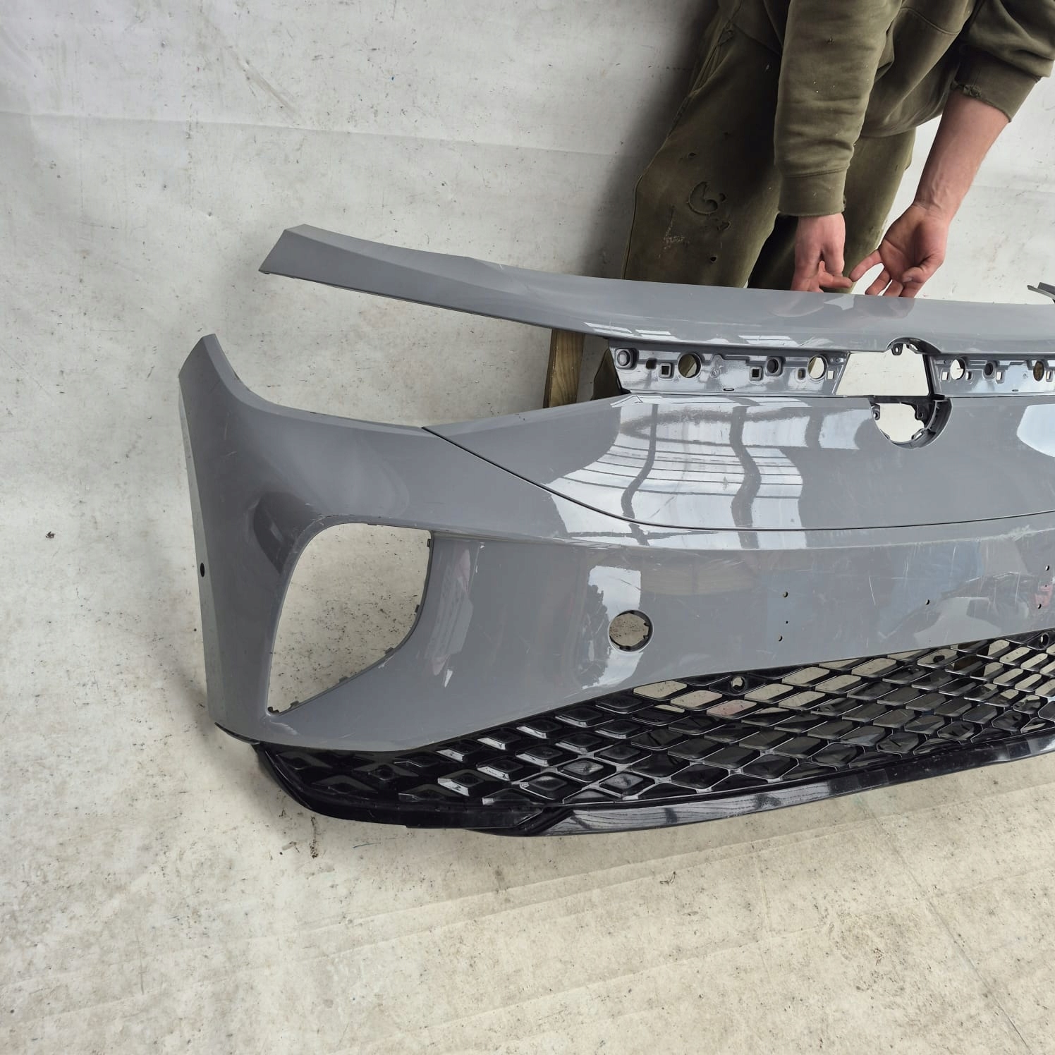 VW ID4 ID.4 GTX bumper front front grid PDC 11A807221