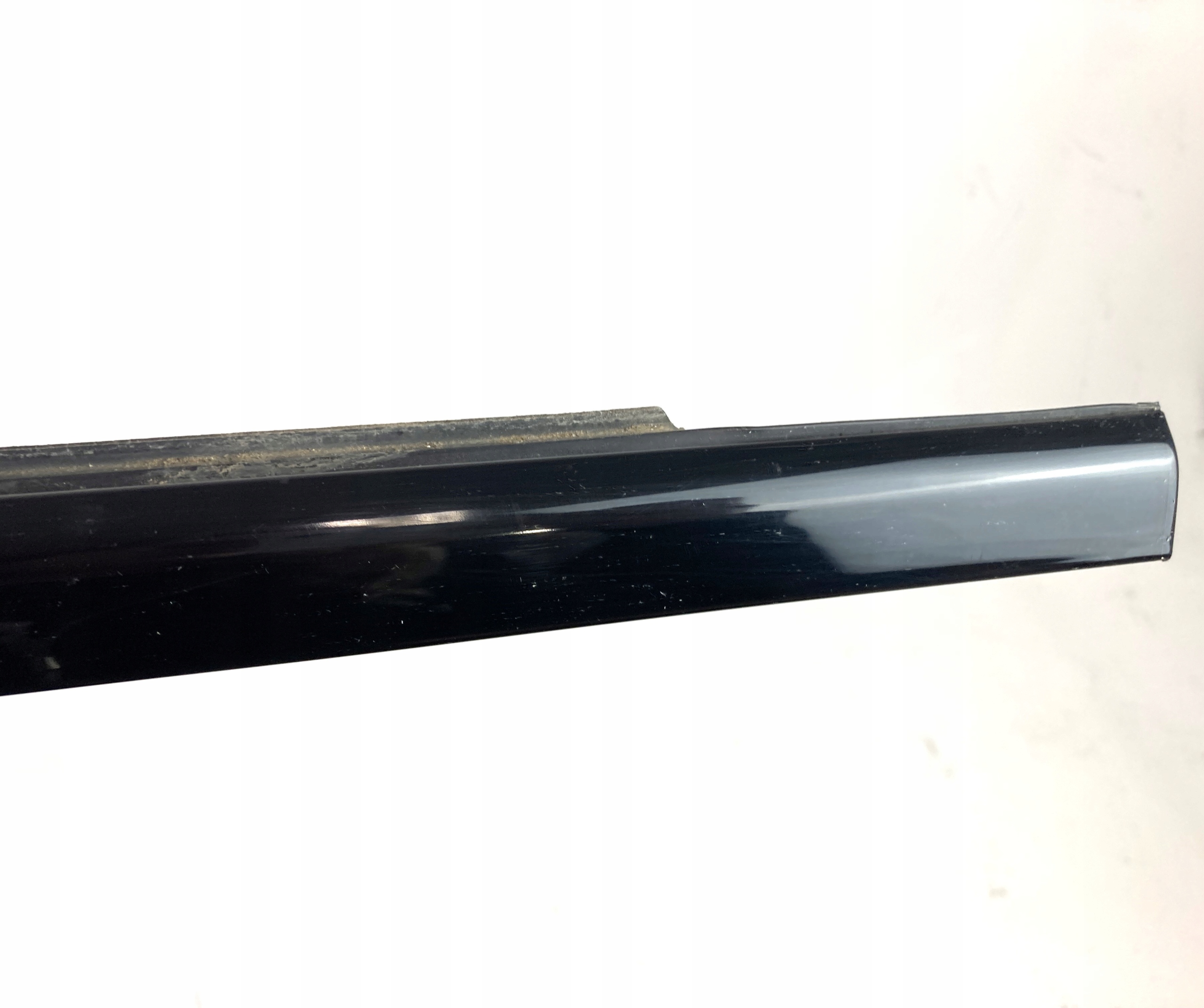 Chrysler Pacifica 2017-25 gasket exterior windows zbierak right rear part
