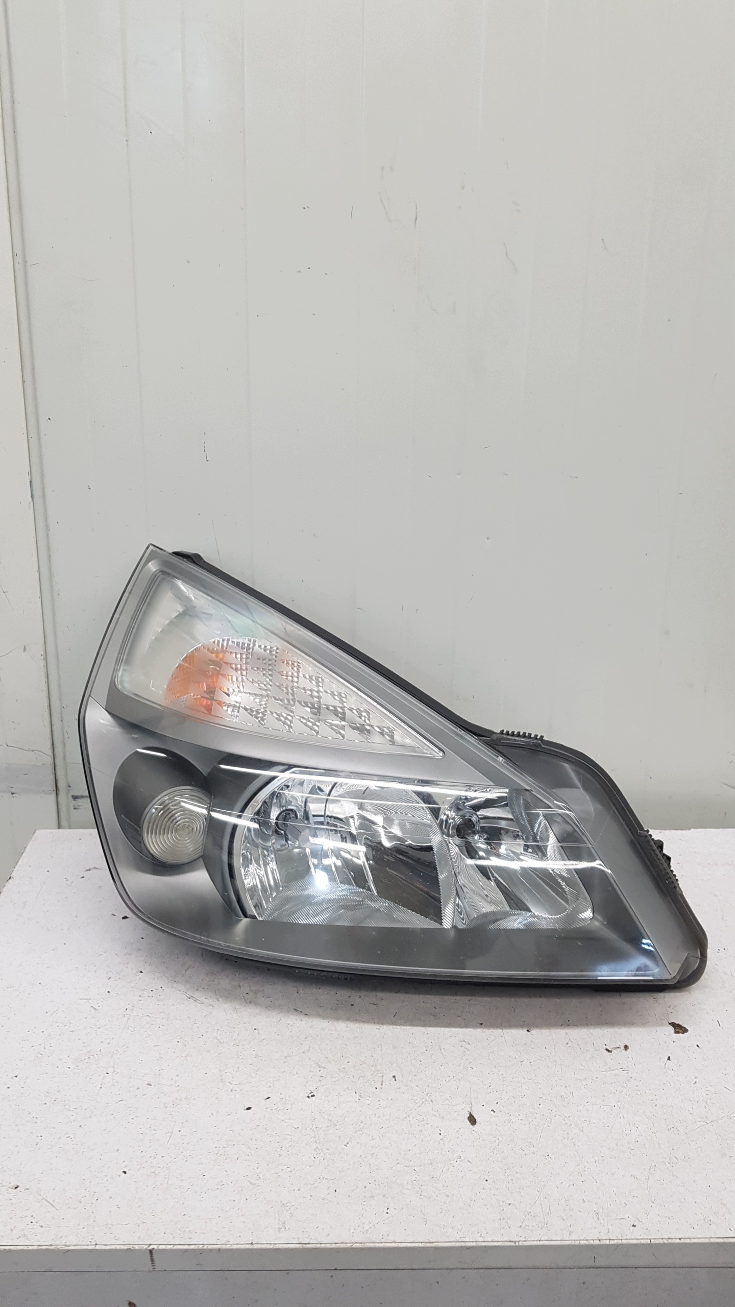 light right front RENAULT ESPACE 4 ZWYKLA OE EU
