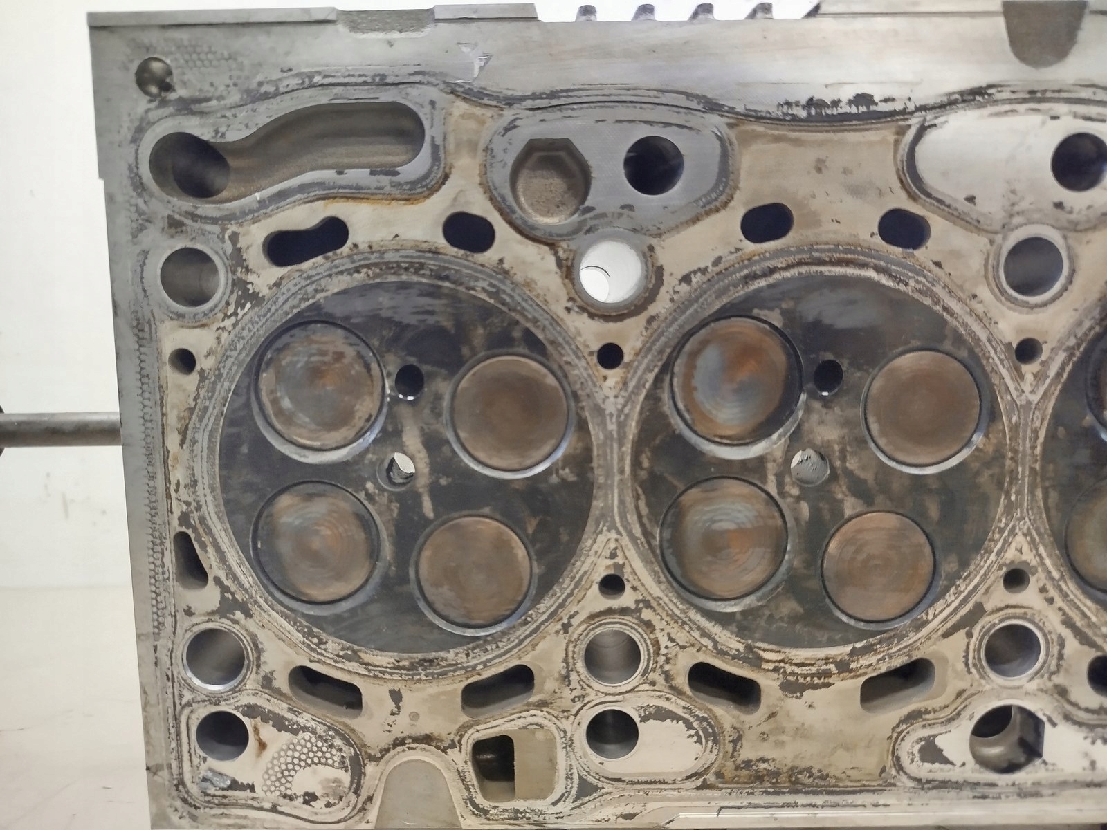 testata motore VWAG 04L103373 1.6 TDI CRK