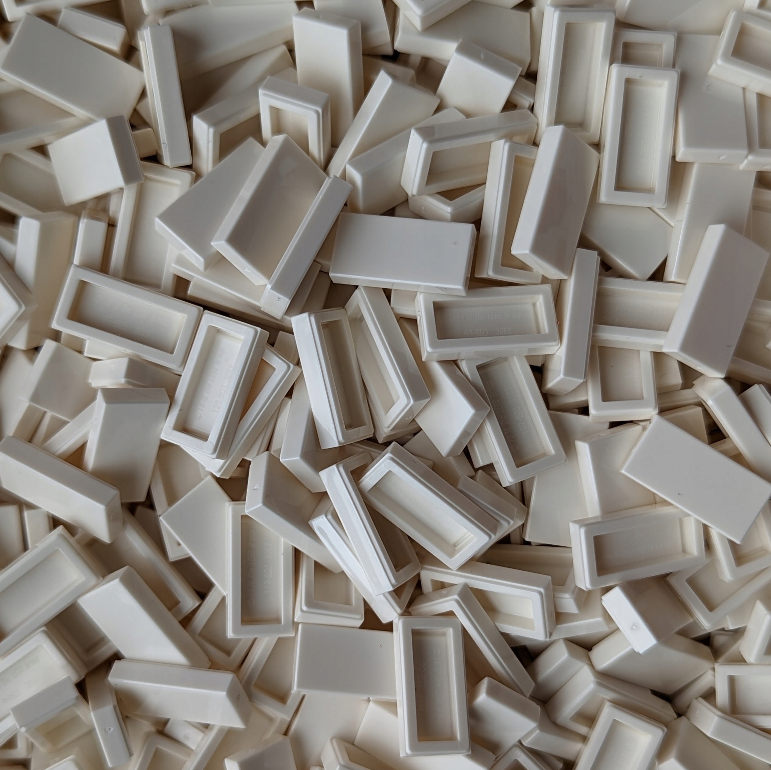 

Pakiet Lego 3069b Tile 1x2 biały 306901 40szt N