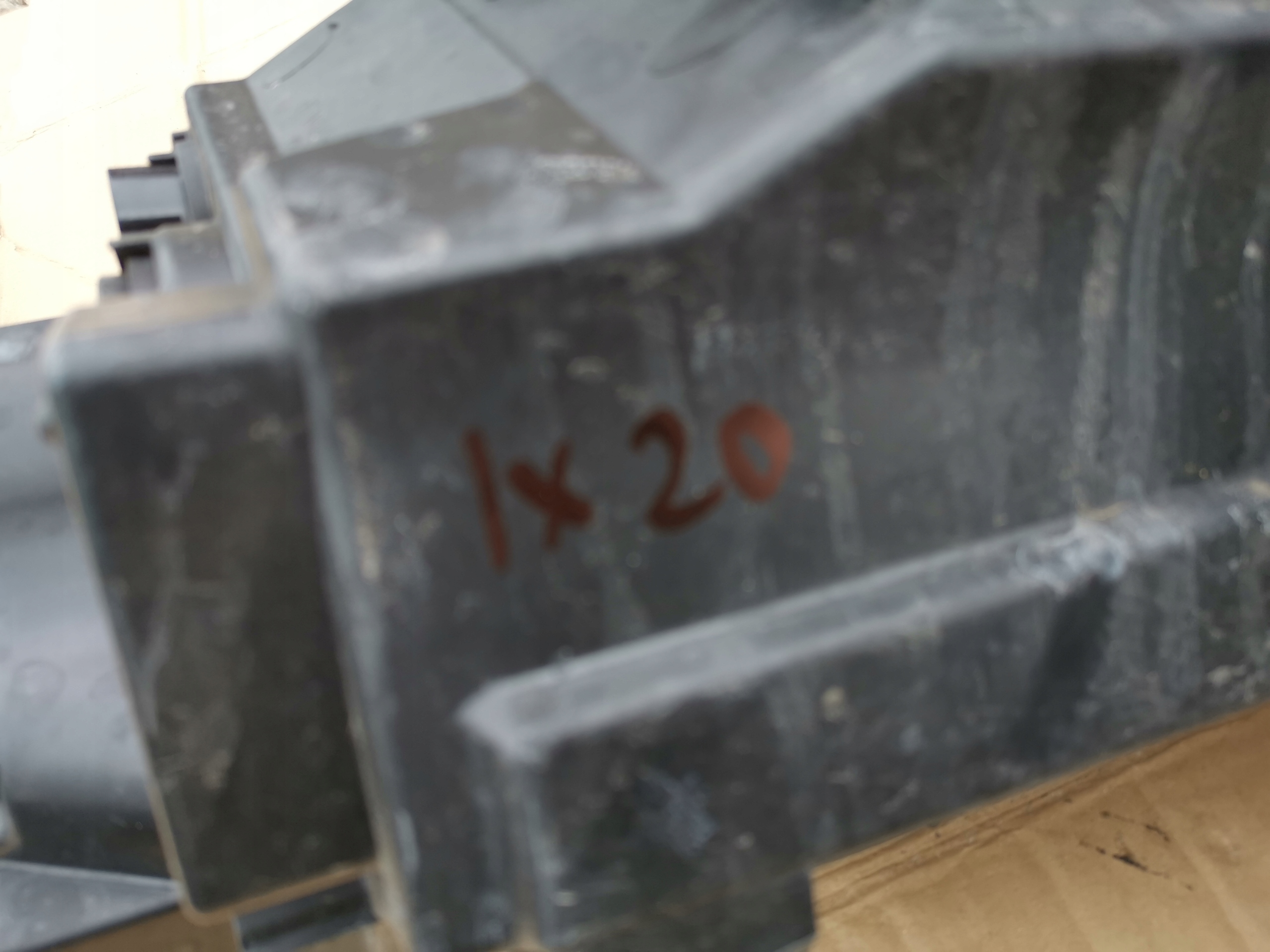 Hyundai IX20 light front front right