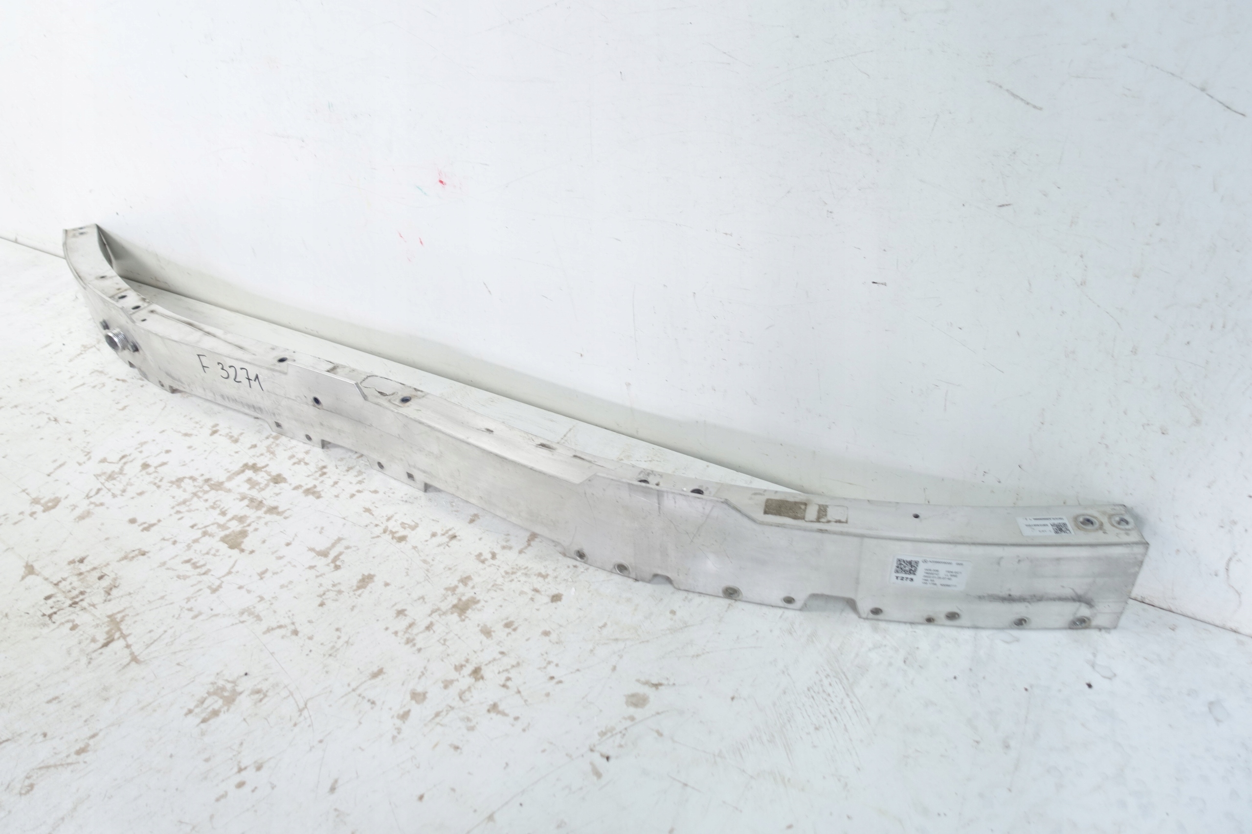 MERCEDES C-KLASA W206 2021- pillar bumper support front of the front