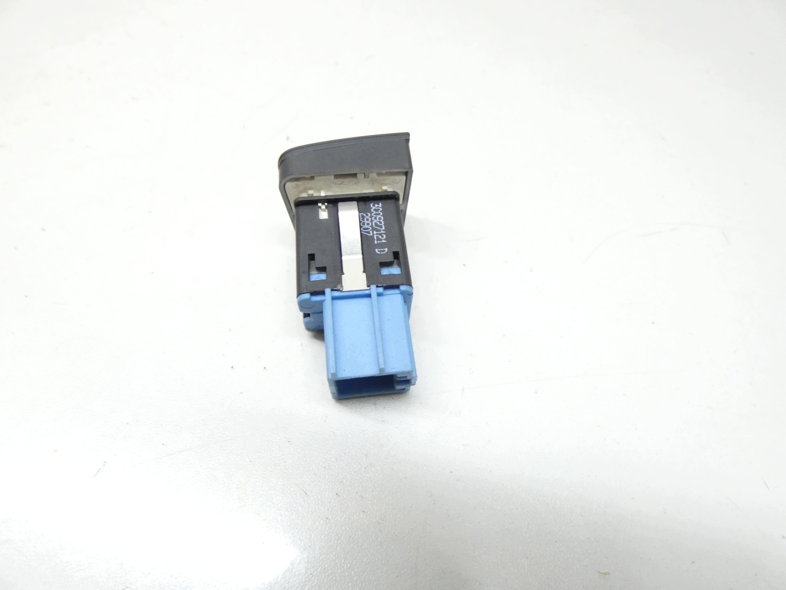 switch button running board VW PASSAT B6 05-10 3C0927121D