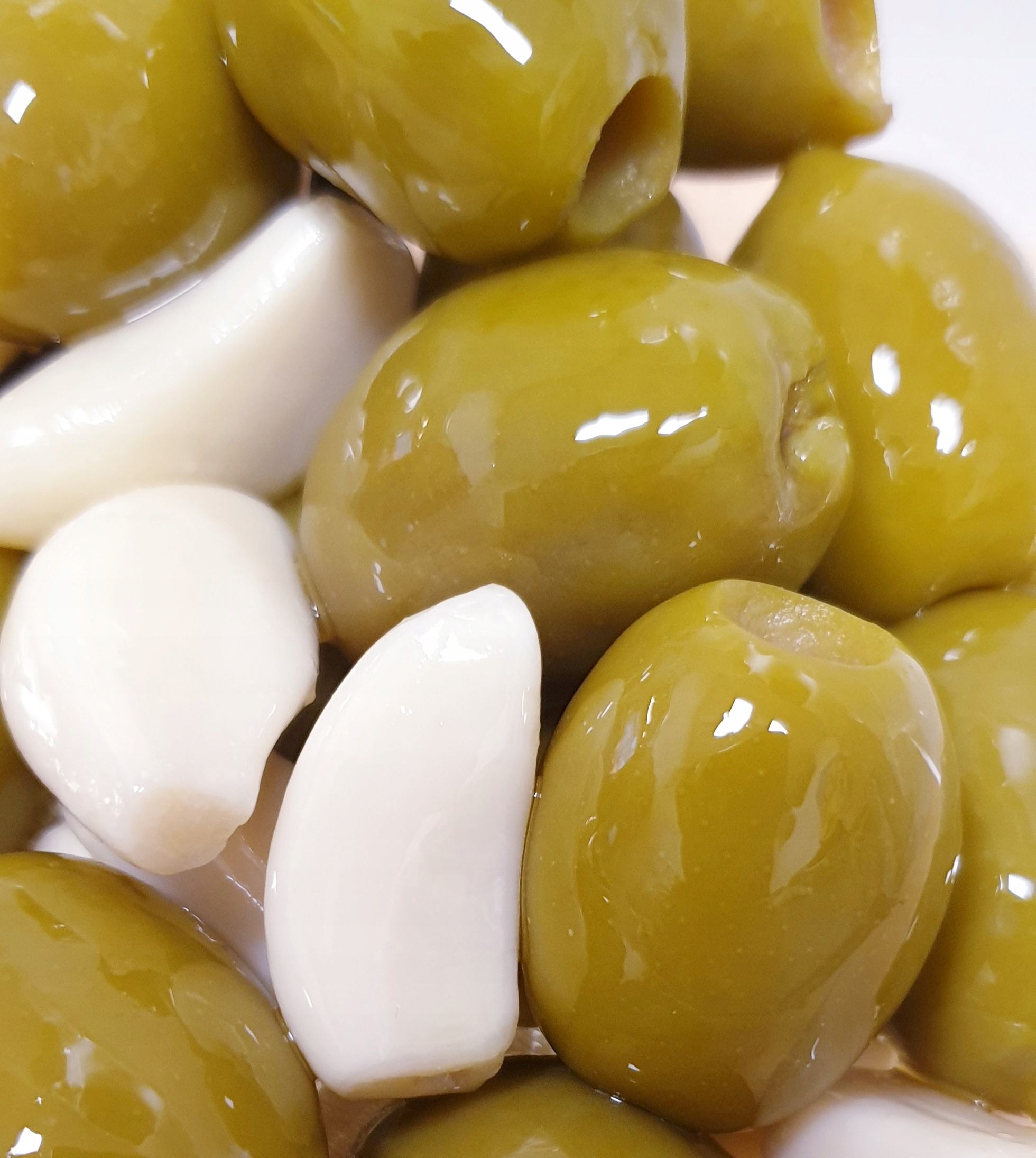 

Oliwki Zielone bez pestki z czosnkiem 250 gr