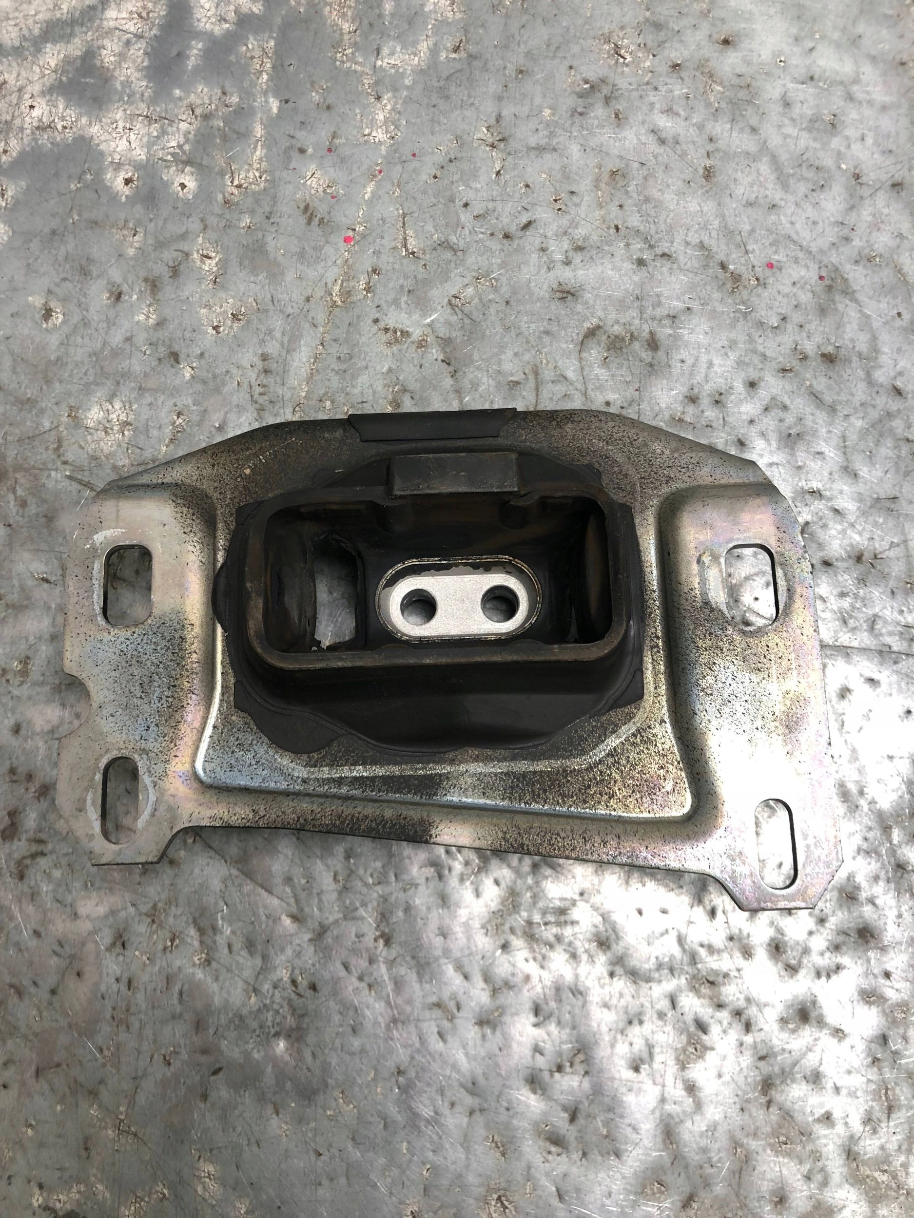 holder gearbox mounting OPEL COMBO E 9812667680
