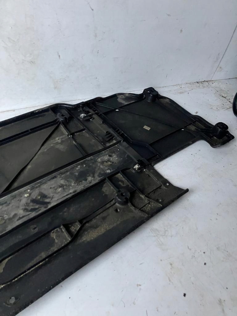 cover chassis VW POLO VI 2G 2Q0825101A left