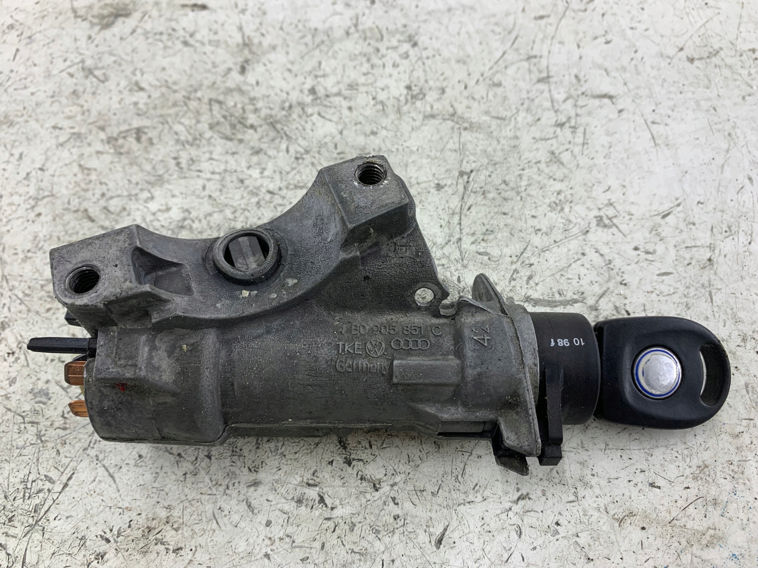 VW GOLF IV OCTAVIA e FABIA e IBIZA III accensione + chiave 4B0905851C