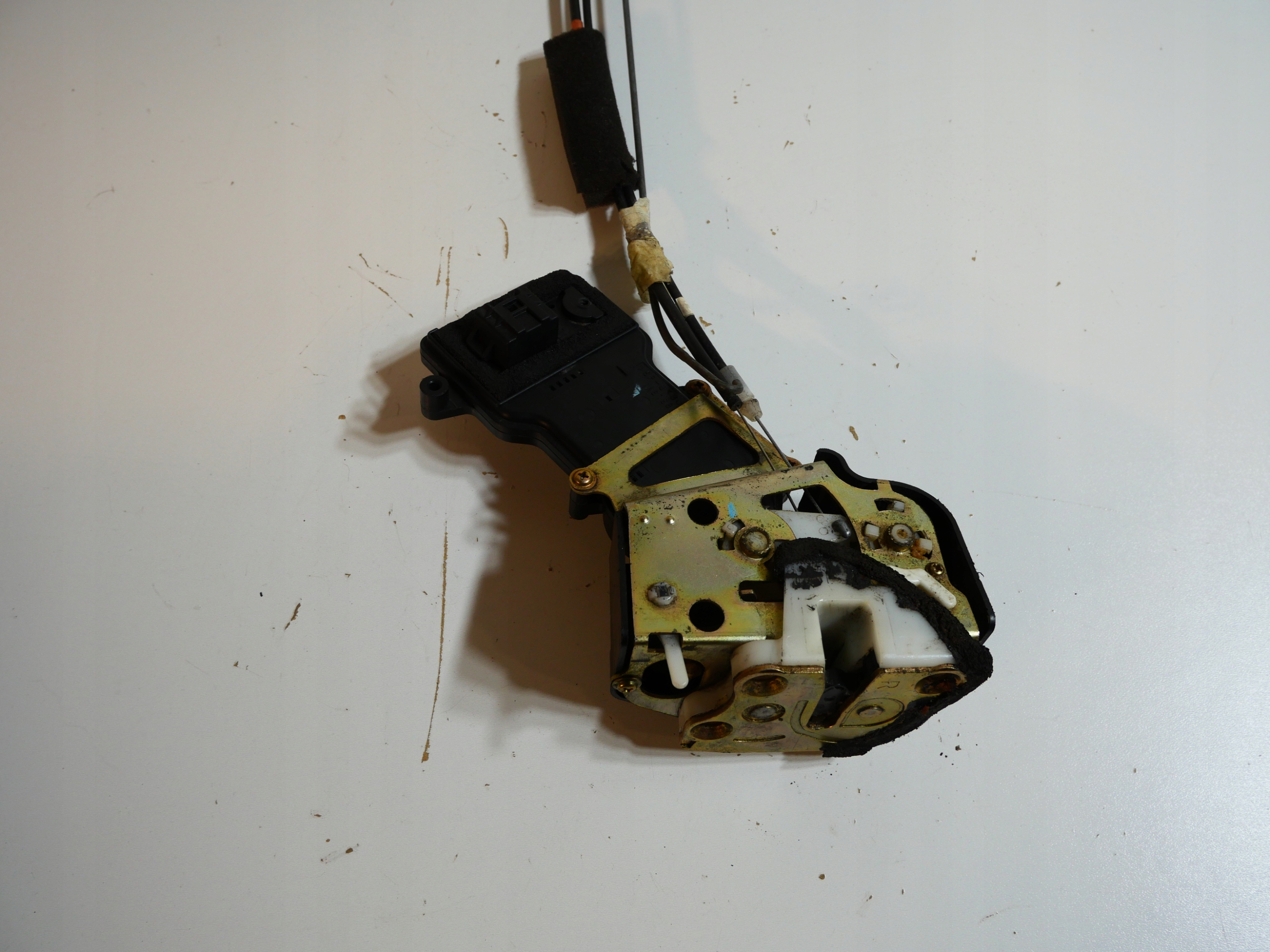 lock door MAZDA 6 right rear part GF30