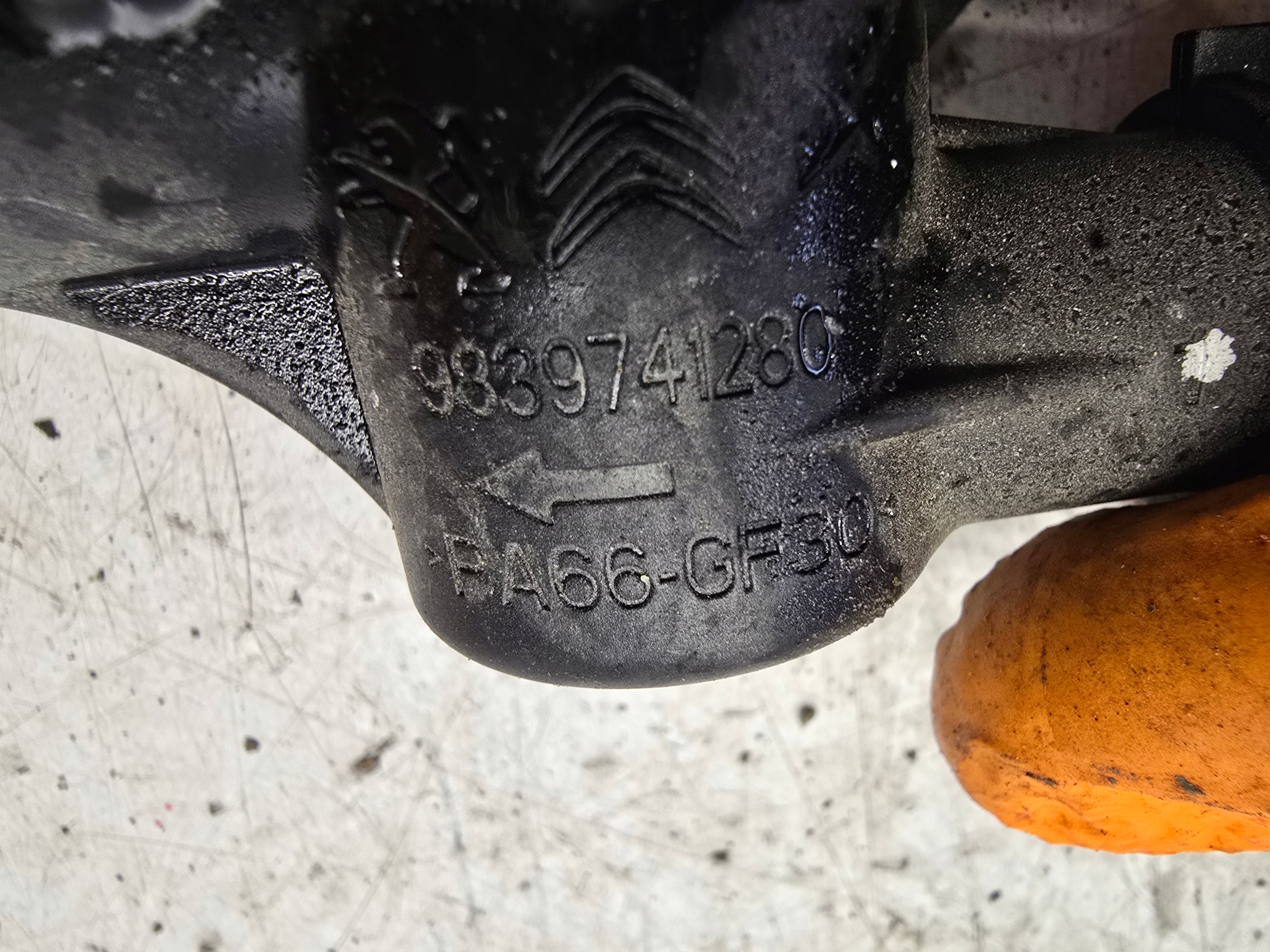 OPEL CORSA-E F ELEKTRYK ventil vode gasa 9839741280