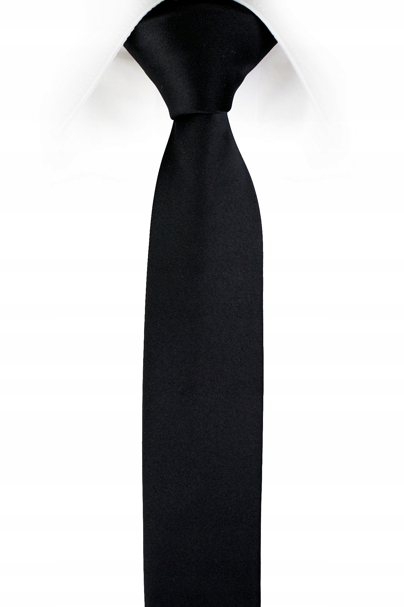 Узкий галстук мужской. Узкий черный галстук. Галстук селедка черный.