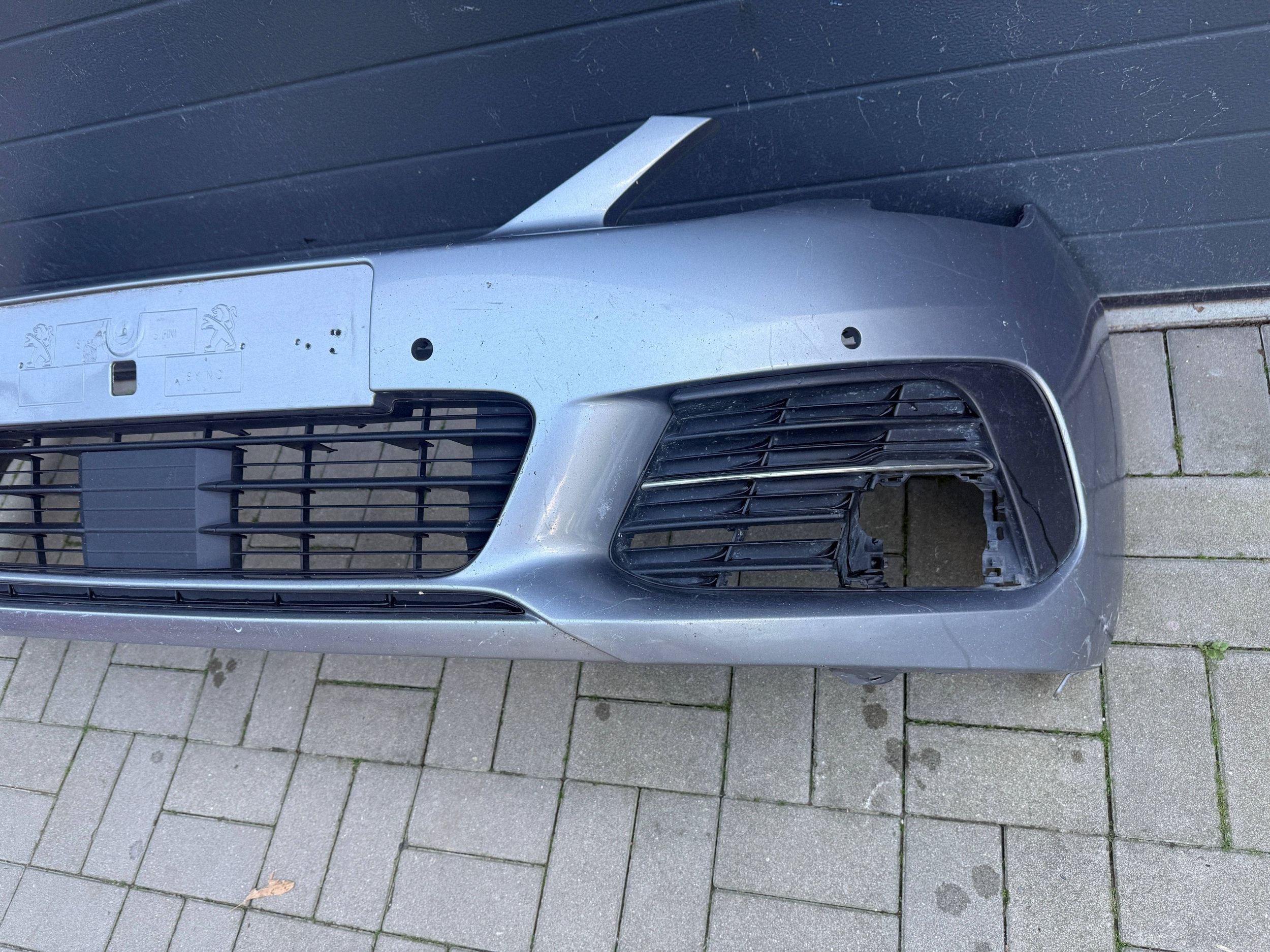 Peugeot 308 T9 17- Lift bumper front front