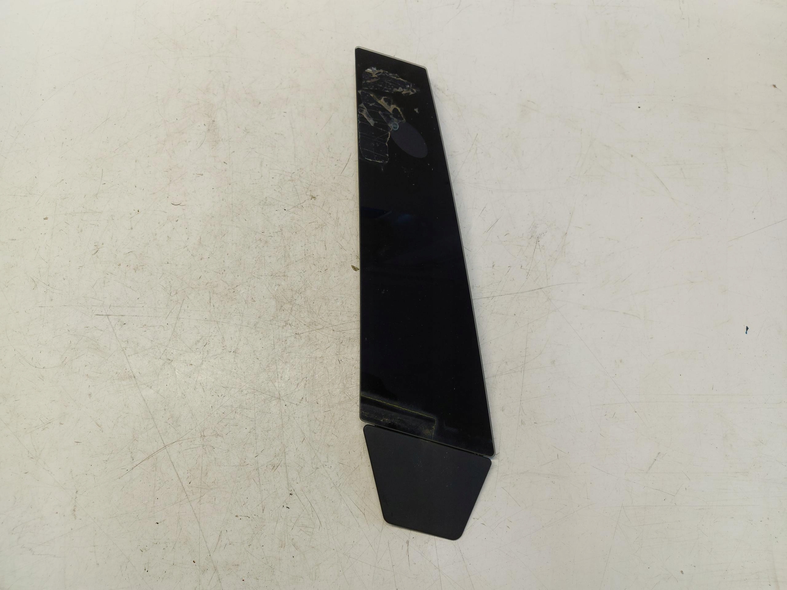 TESLA MODEL 3 moulding cover slupka right kamera 1100437-00-e