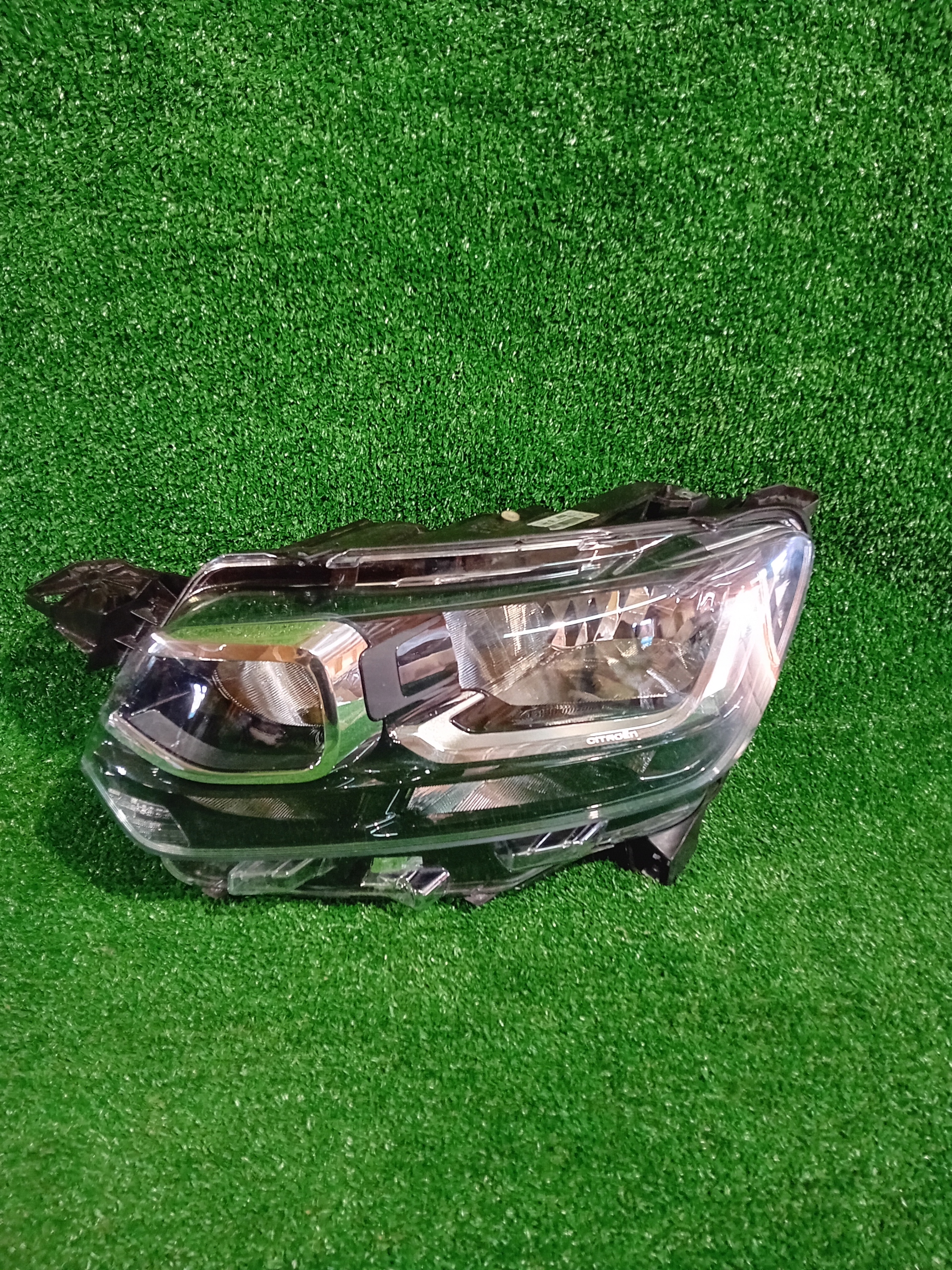 REFLEKTOR left CITROEN BERLINGO III IV 18