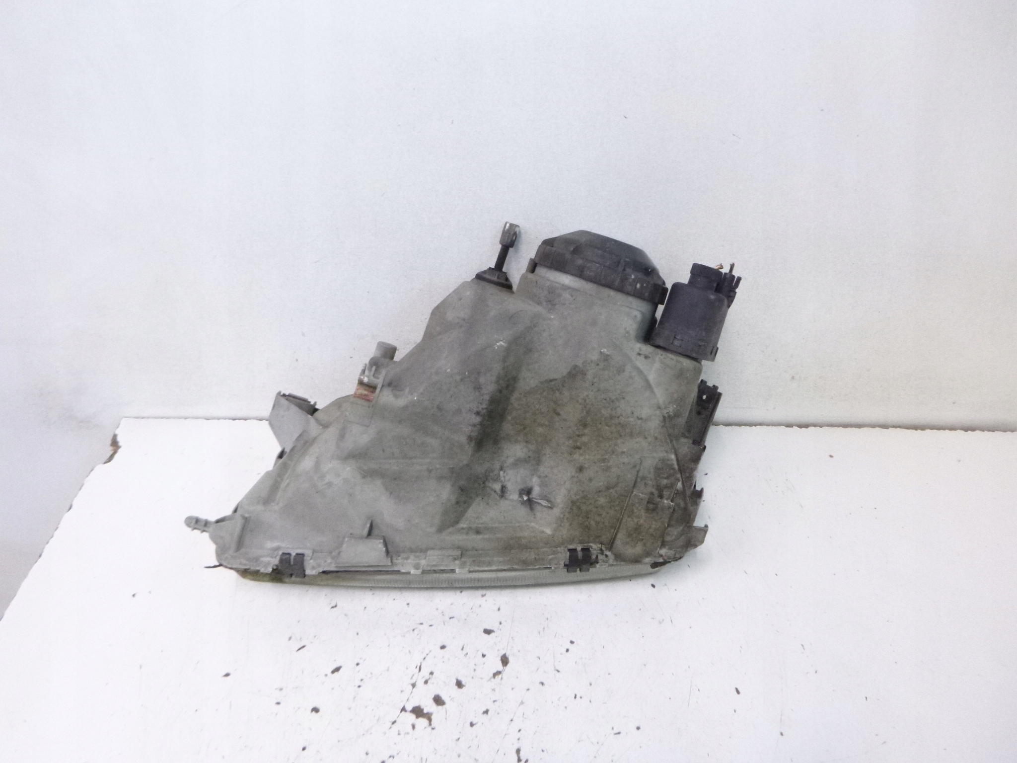 light front right SAAB 9-3 1998r. Valeo