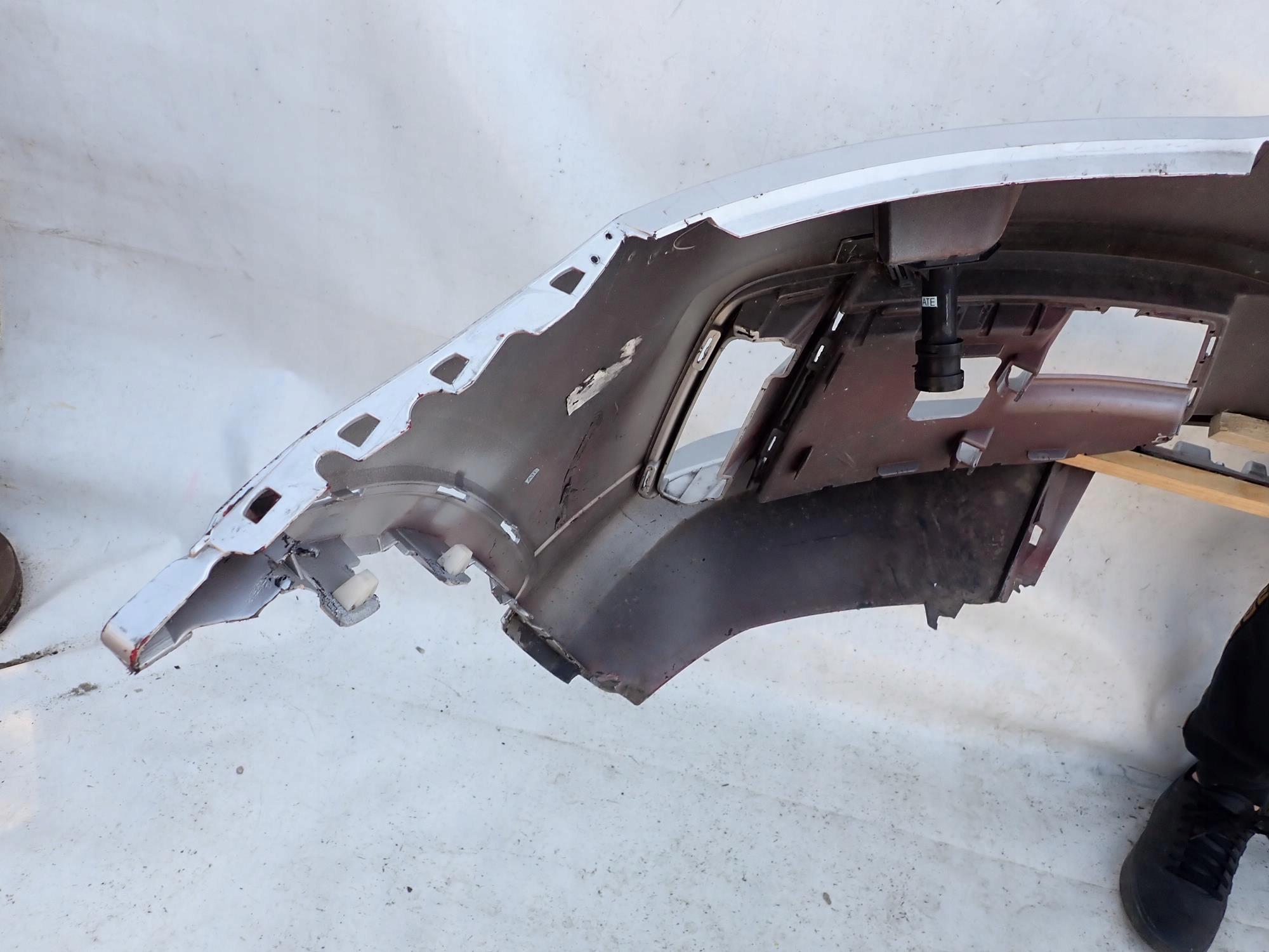AUDI RSQ3 RS Q3 and 1 13-14 bumper front washer PDC