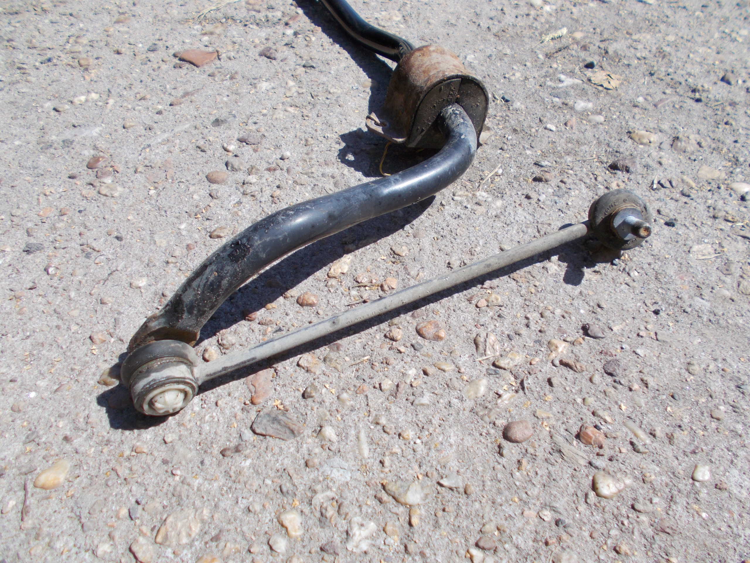 BMW X3 E83 3.0D 08R stabilisator hinterachse vorne