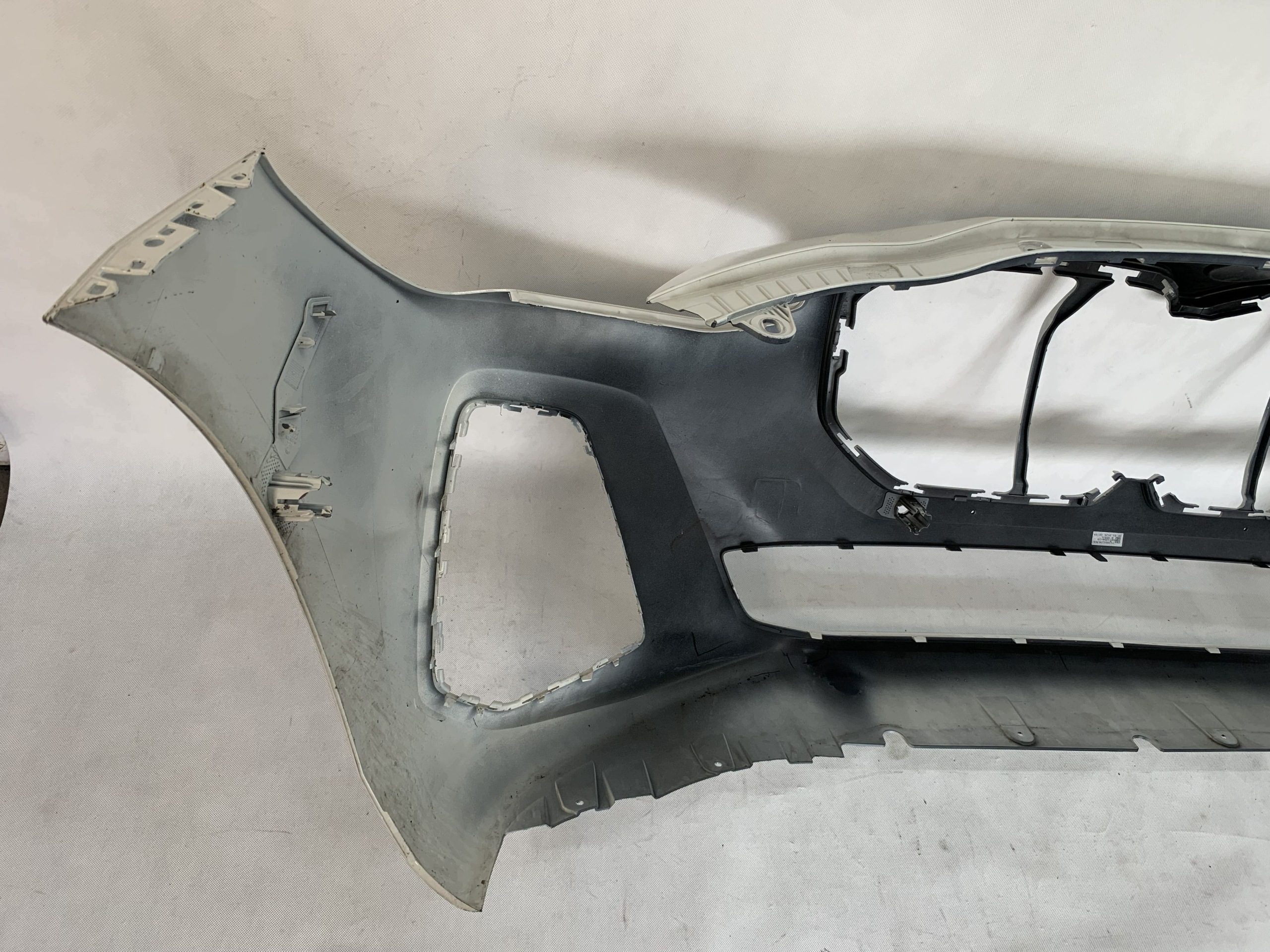 front bumper BMW 2 II U6 21 m-packet Active Tourer PDC 51118080199 08.26
