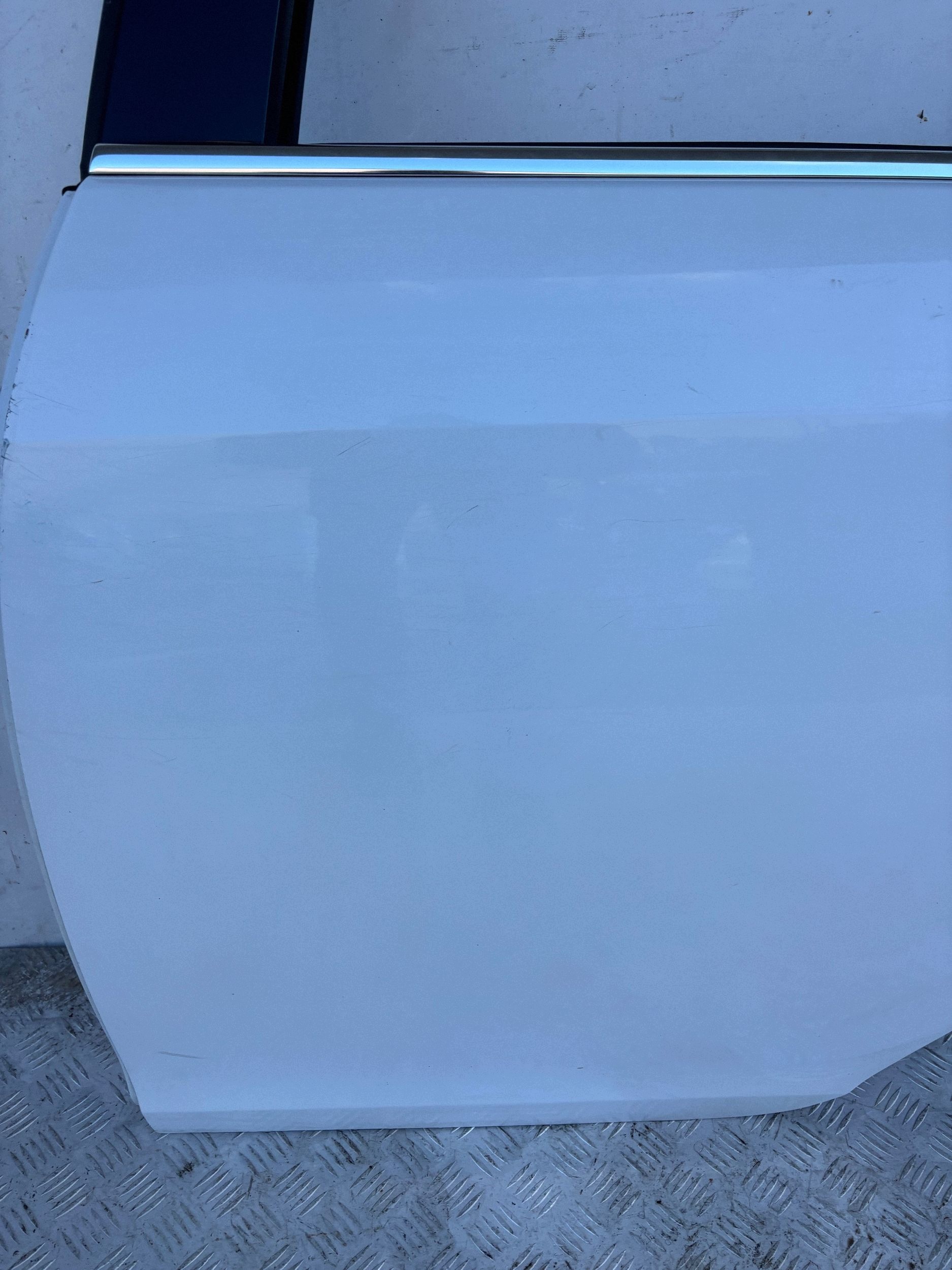 door rear part rear. left OPEL INSIGNIA A KOMBI