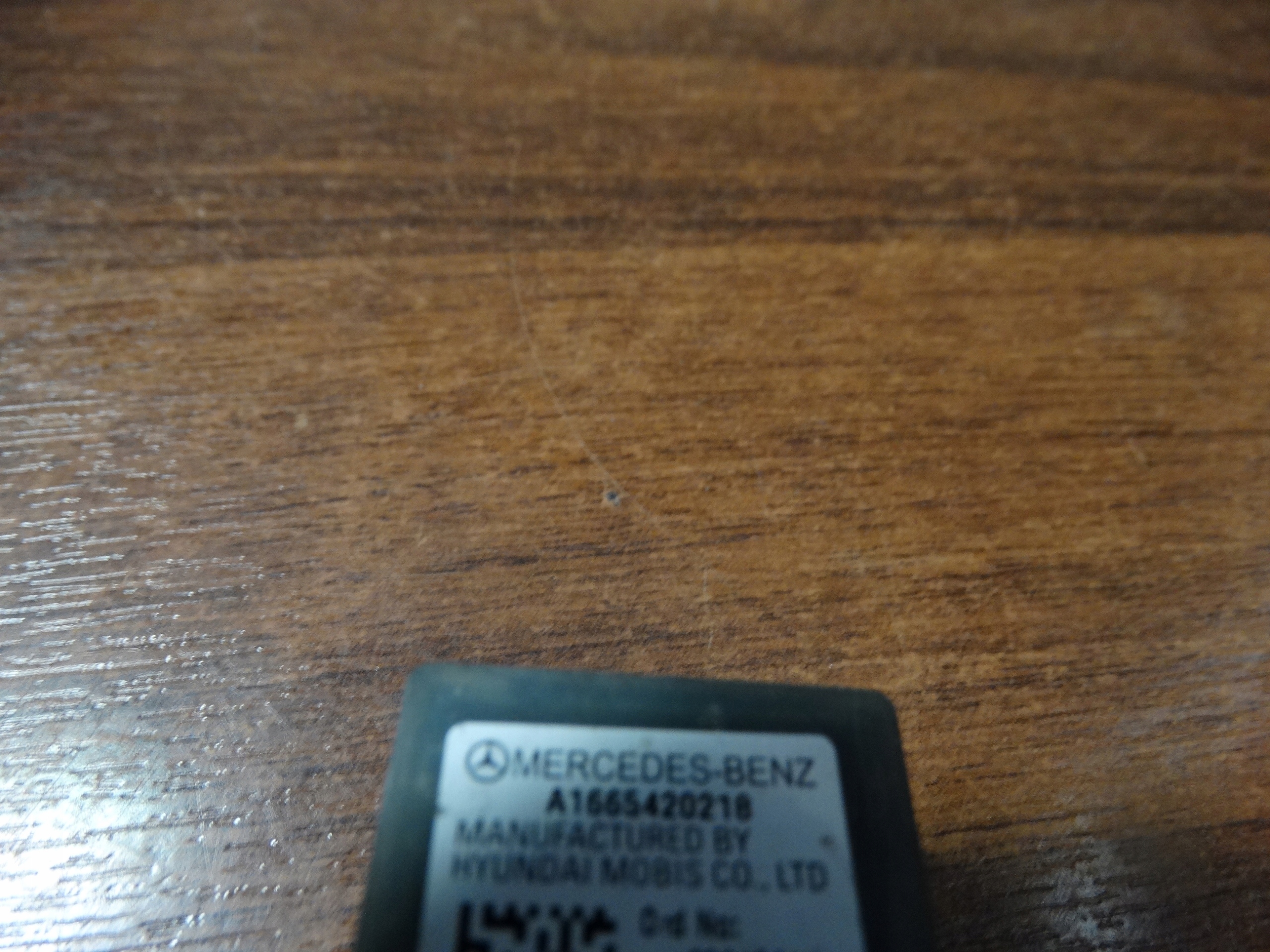 IDEALNA BORNE NÉGATIVE MERCEDES W204 1