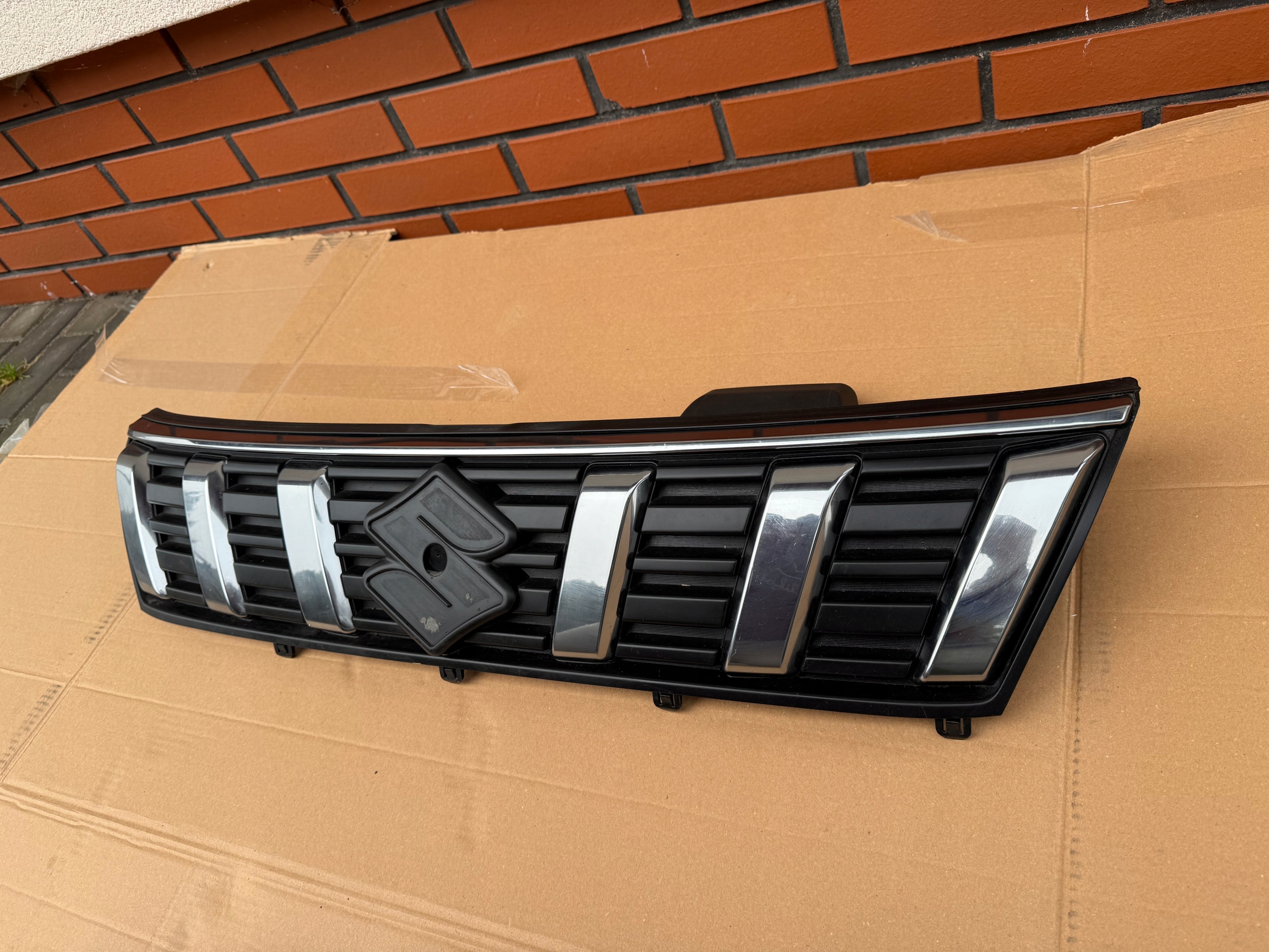 Suzuki Vitara I ET Kühlergrill FRONTGRILL Kühlergitter - Thumbnail 5