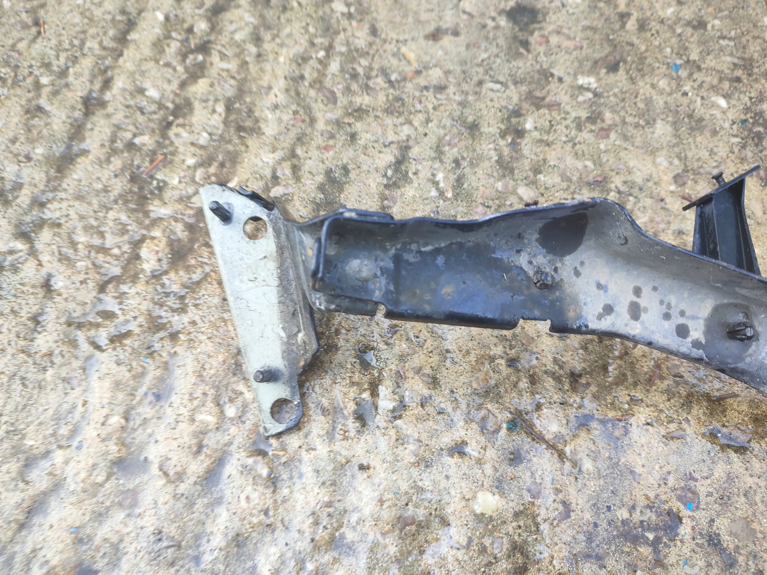 Consolle parafango sinistra AUDI A4 B8 LZ7Q 8K0821135
