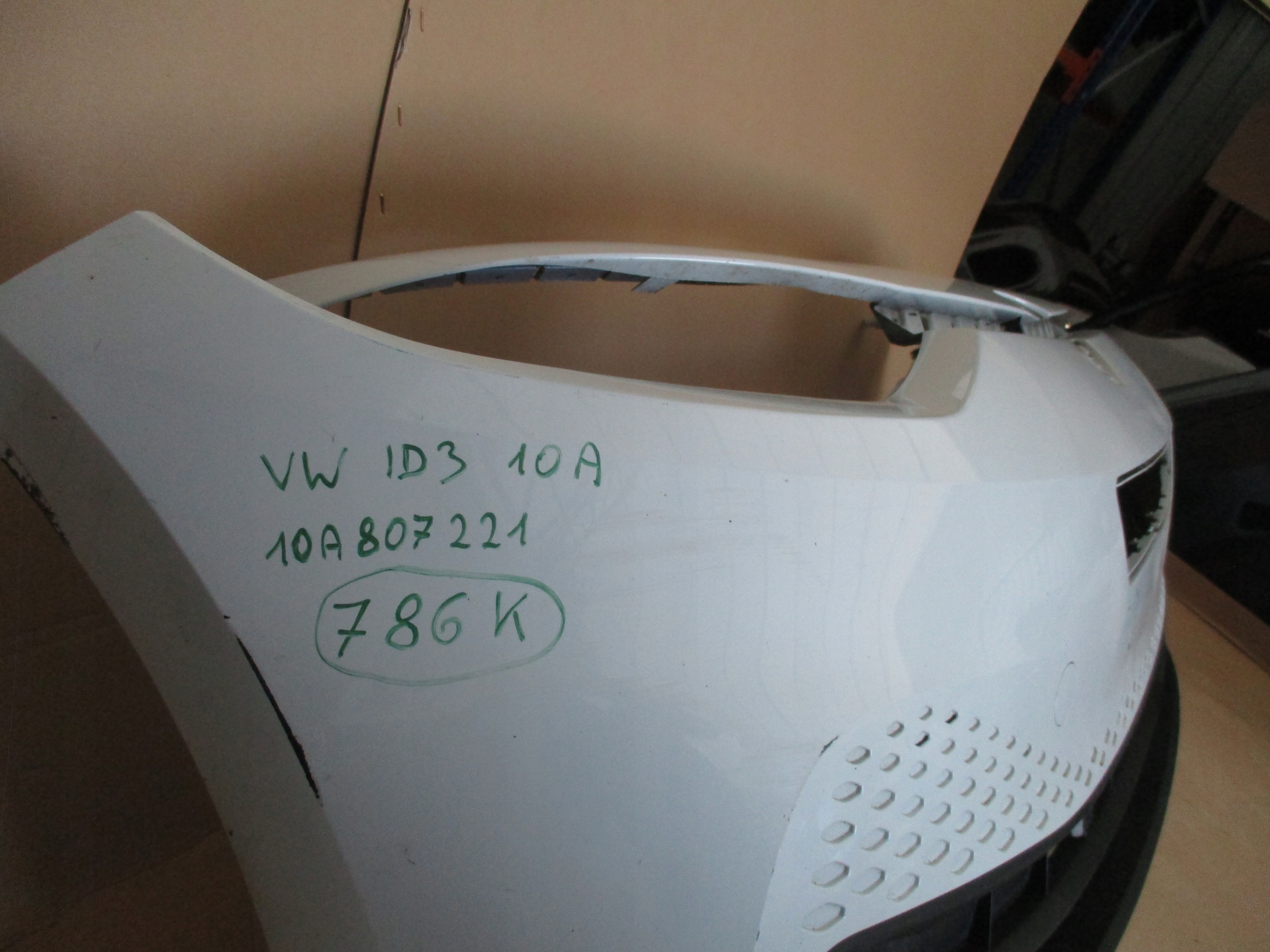 nárazník předek přední VW id3 10A 10A807221