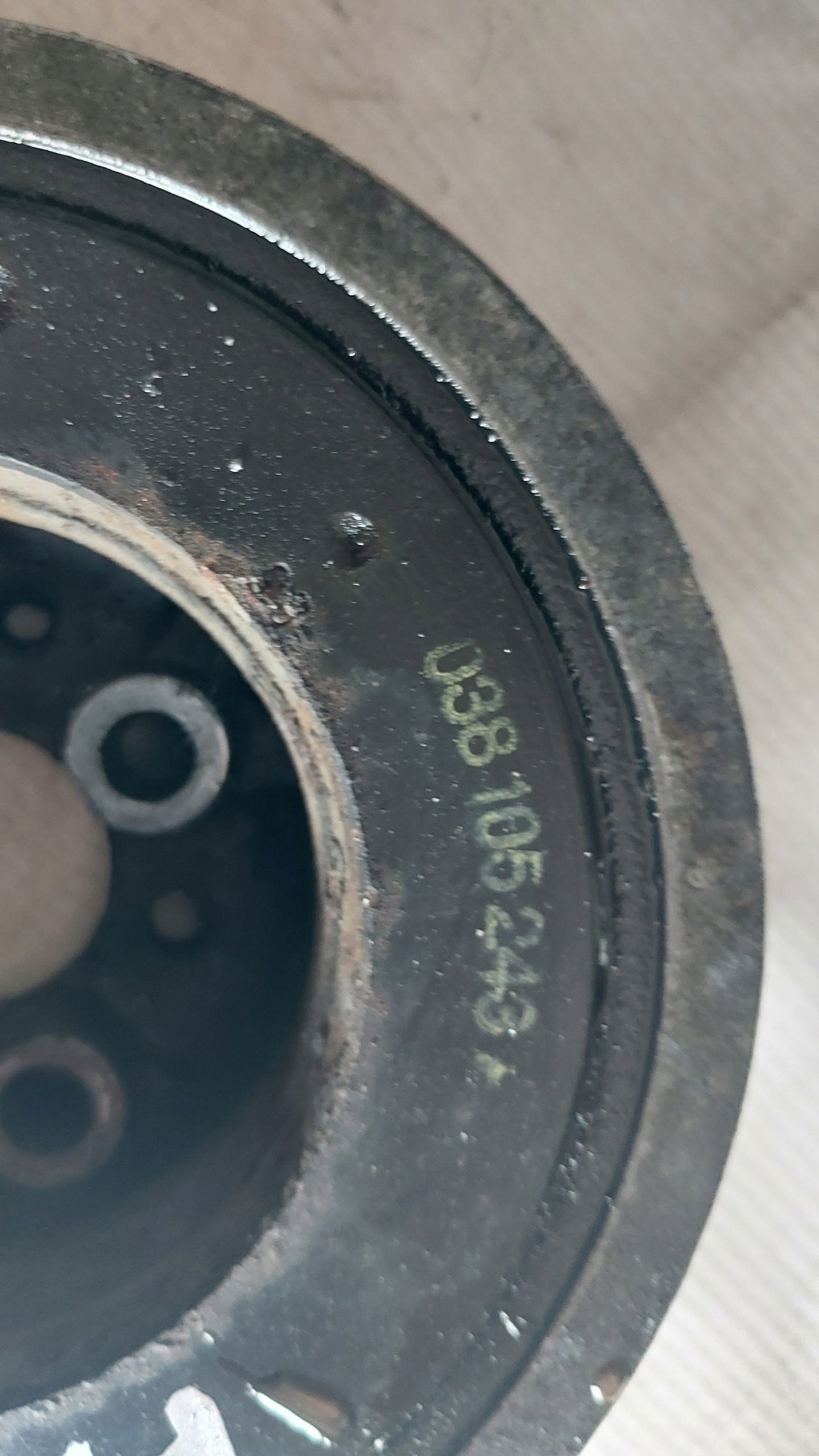 pulley VW GOLF 4 BORA PASSAT B5 LEON A3 A4 OCTAVIA 1.9 TDI 038105248